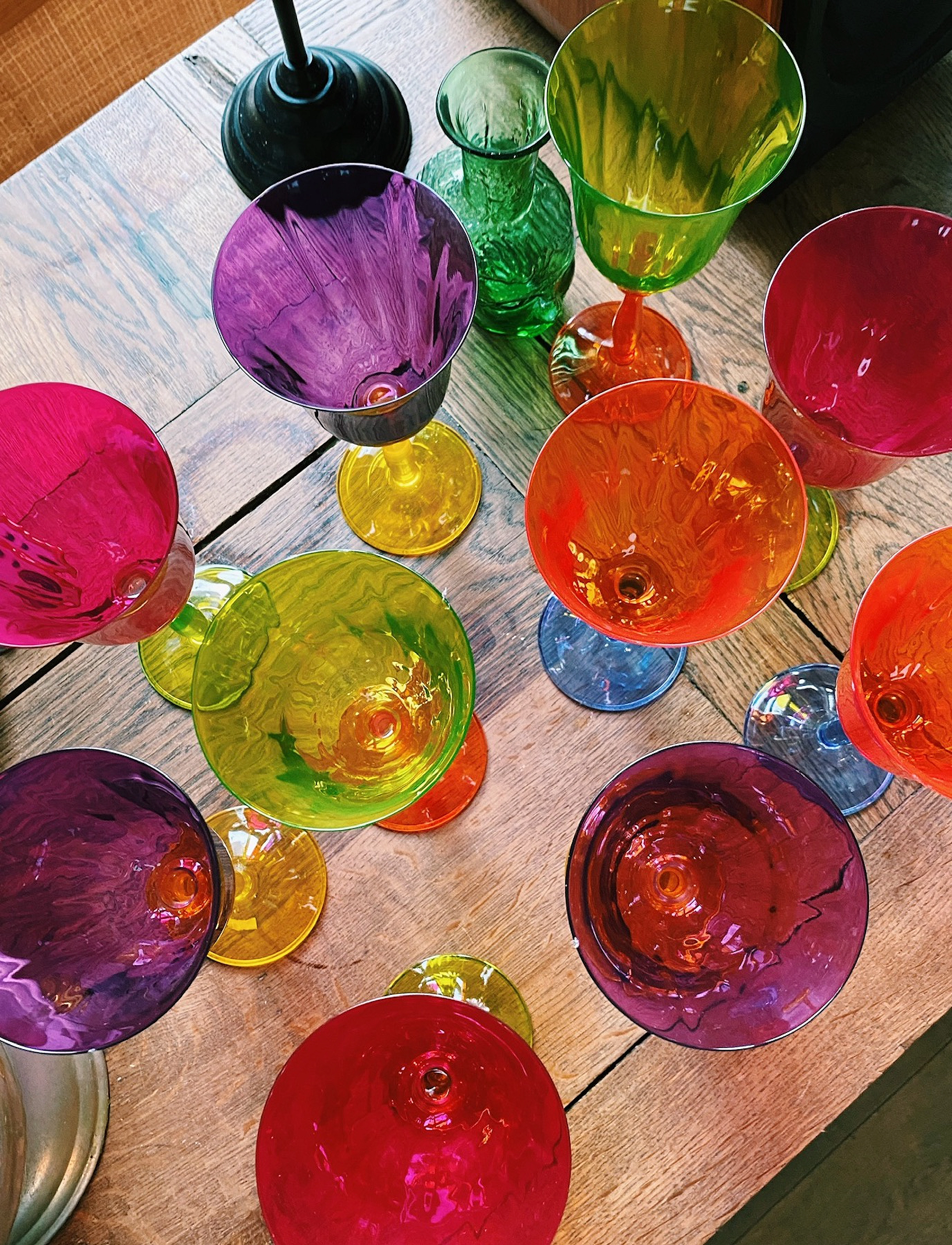 Anna + Nina - Multicoloured Wine Glass Set of 4 - hvidvinsglas - multicolor - 3