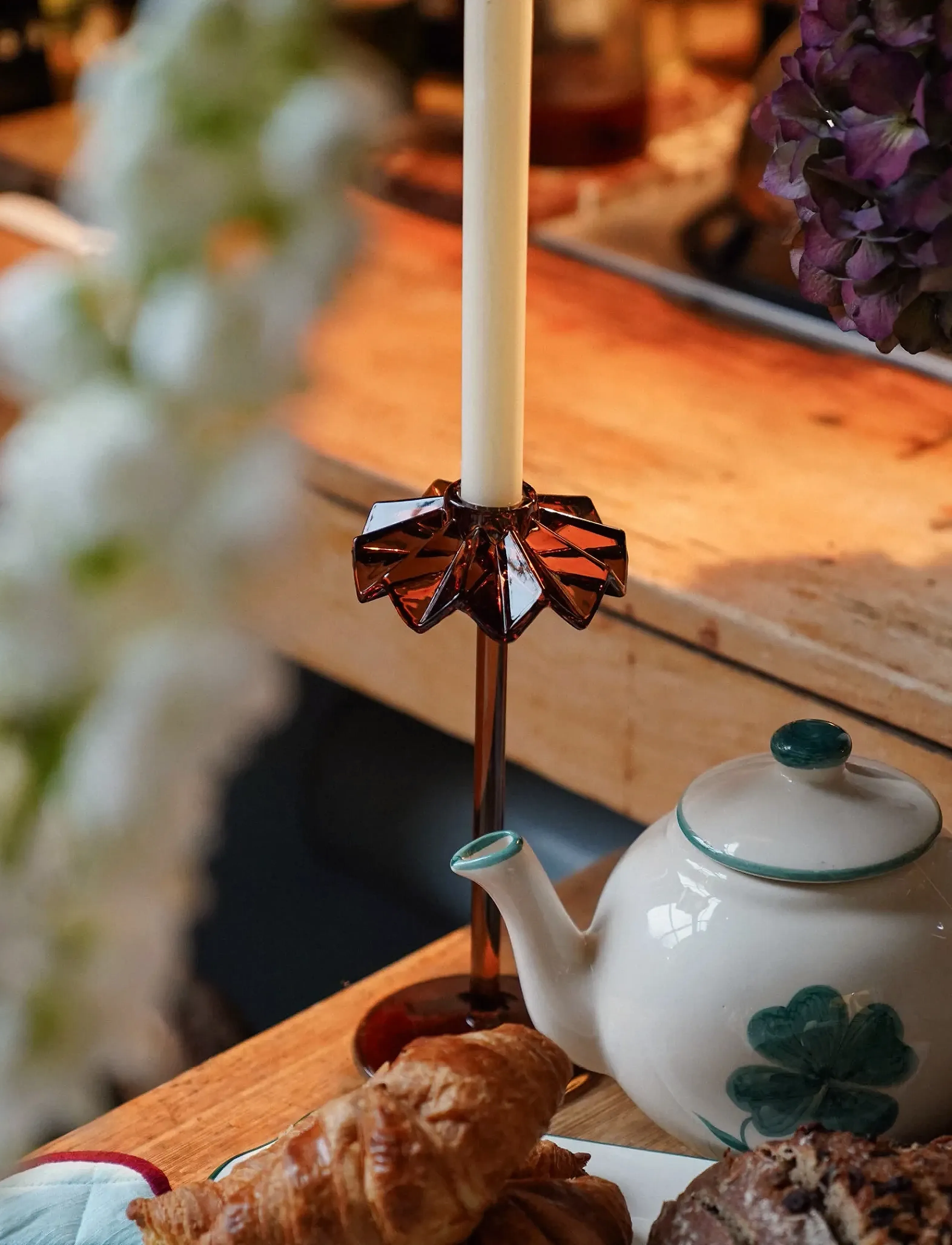 Anna + Nina Tall Frilly Candle Holder, H10 cm, Candlesticks & Lanterns, Braun - Candlesticks, Homeware