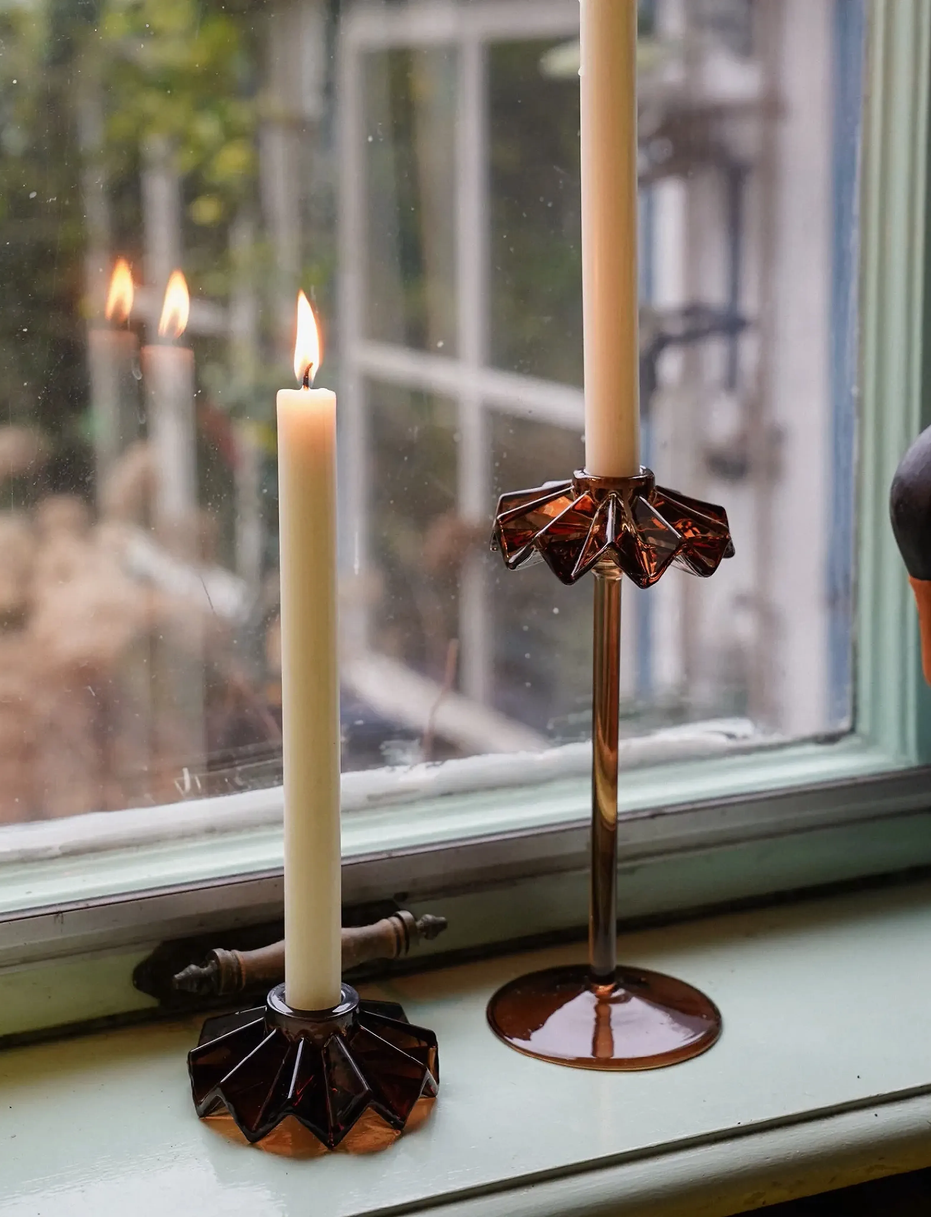 Anna + Nina Frilly Candle Holder, H10 cm, Candlesticks & Lanterns, Braun - Candlesticks, Homeware