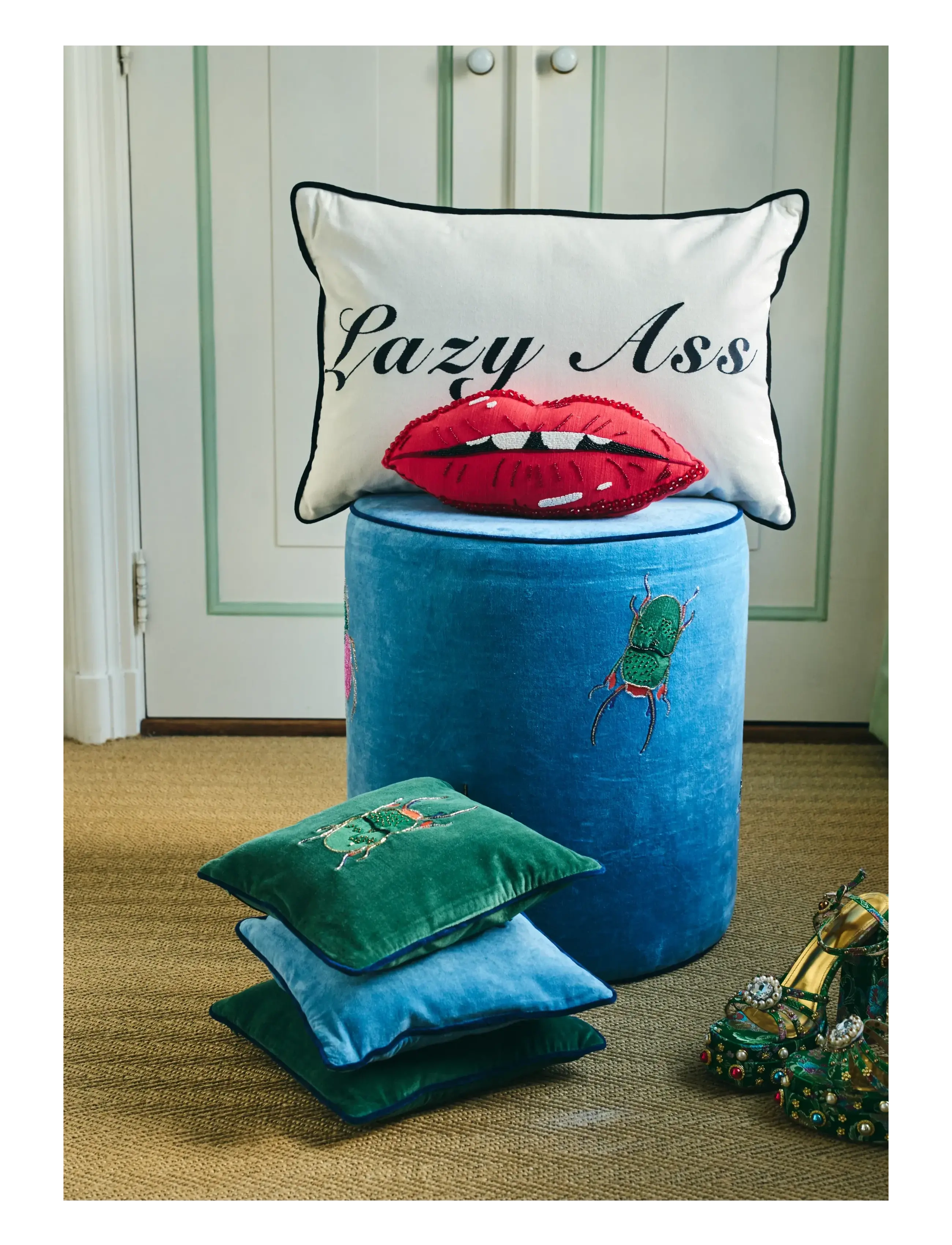 Anna + Nina - Pout Cushion - red - 1