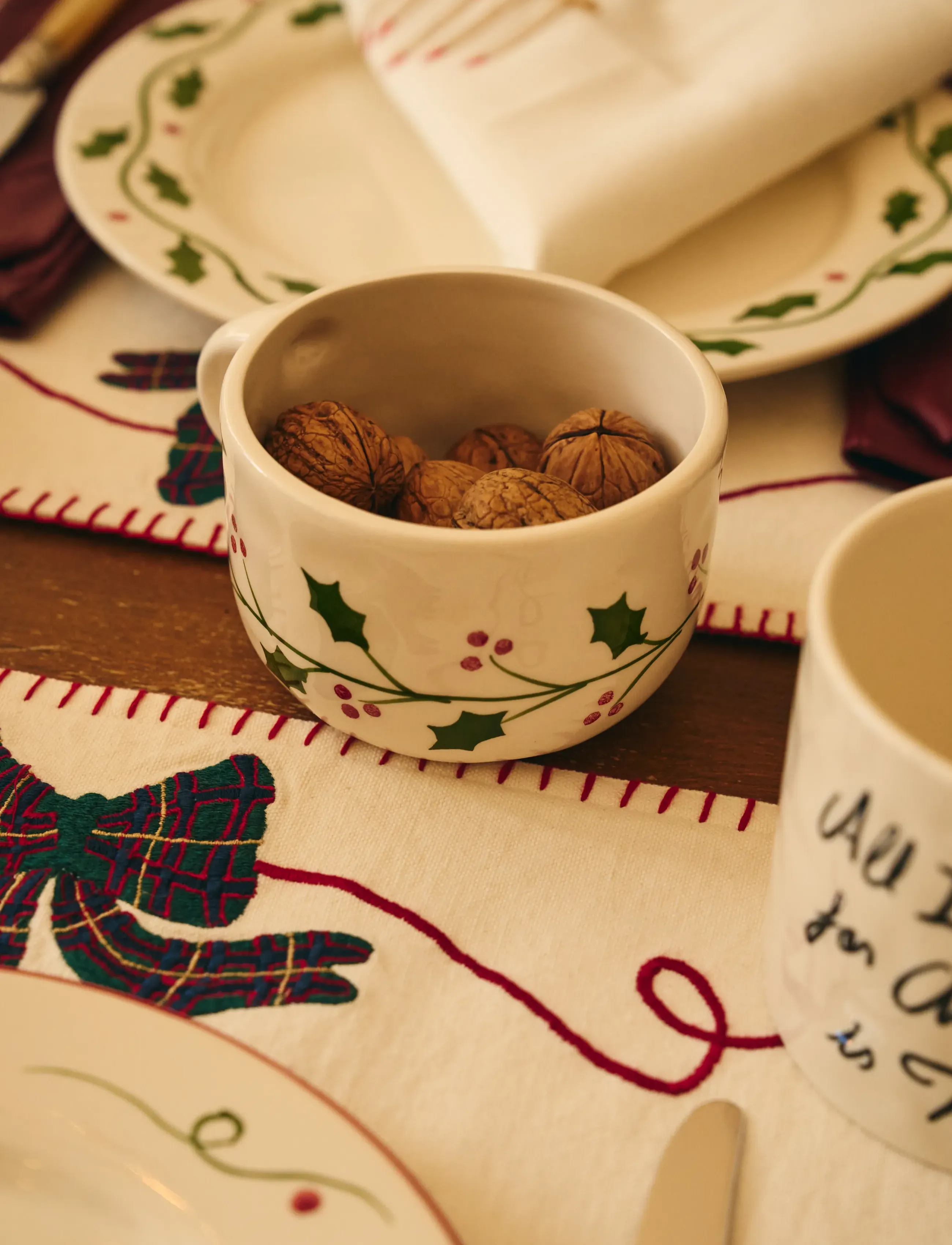 Anna + Nina - Holly Cappuccino Mug - christmas tableware - multicolor - 0