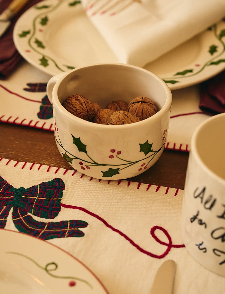 Anna + Nina - Holly Cappuccino Mug - weihnachts-tischgedecke - multicolor - 0