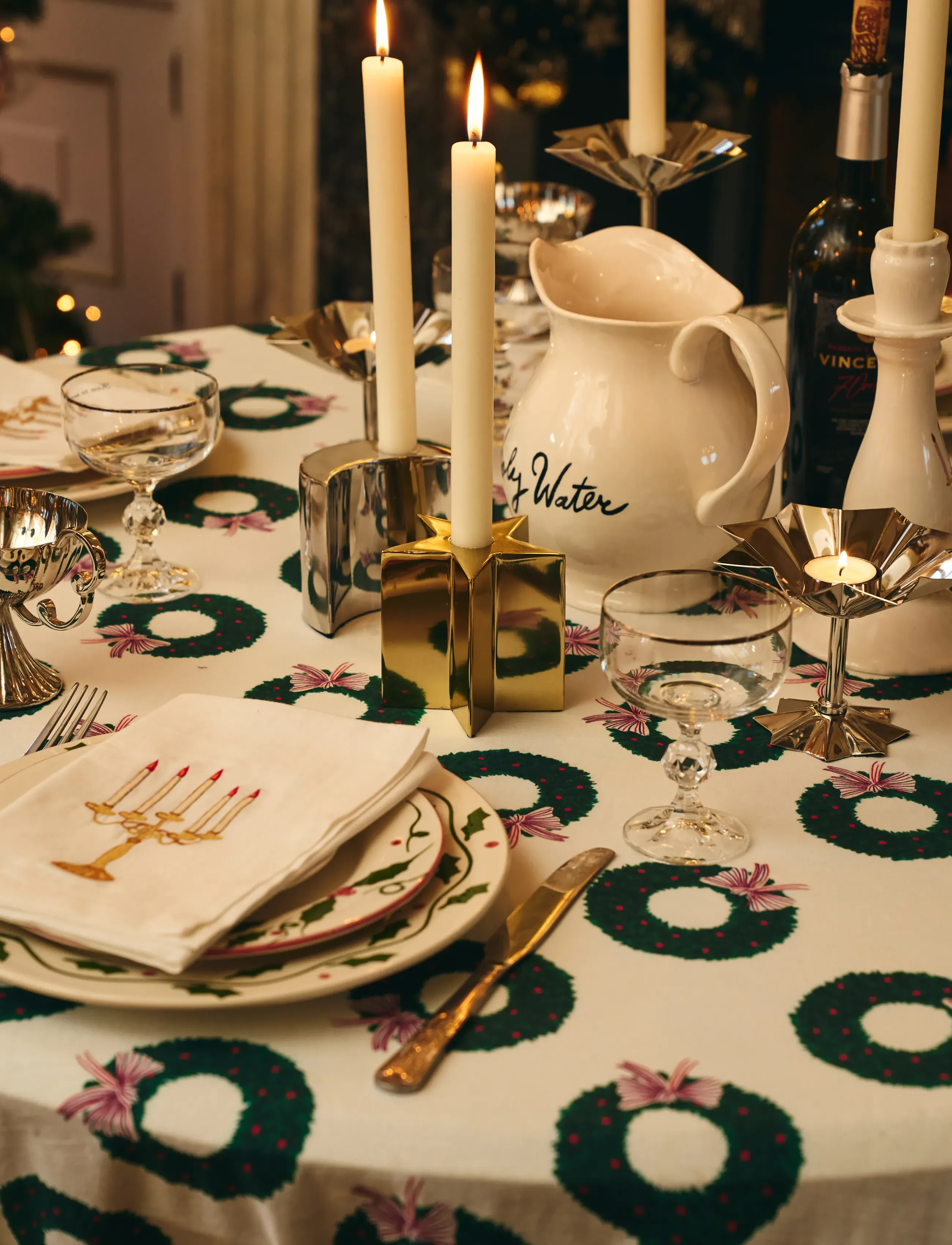Anna + Nina - Wreaths Galore Tablecloth - multicolor - 0