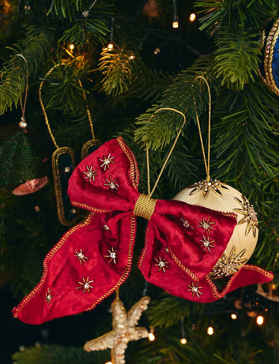 Anna + Nina - Beaded Crimson Luxe Bow Ornament - weihnachtskugeln - red - 0