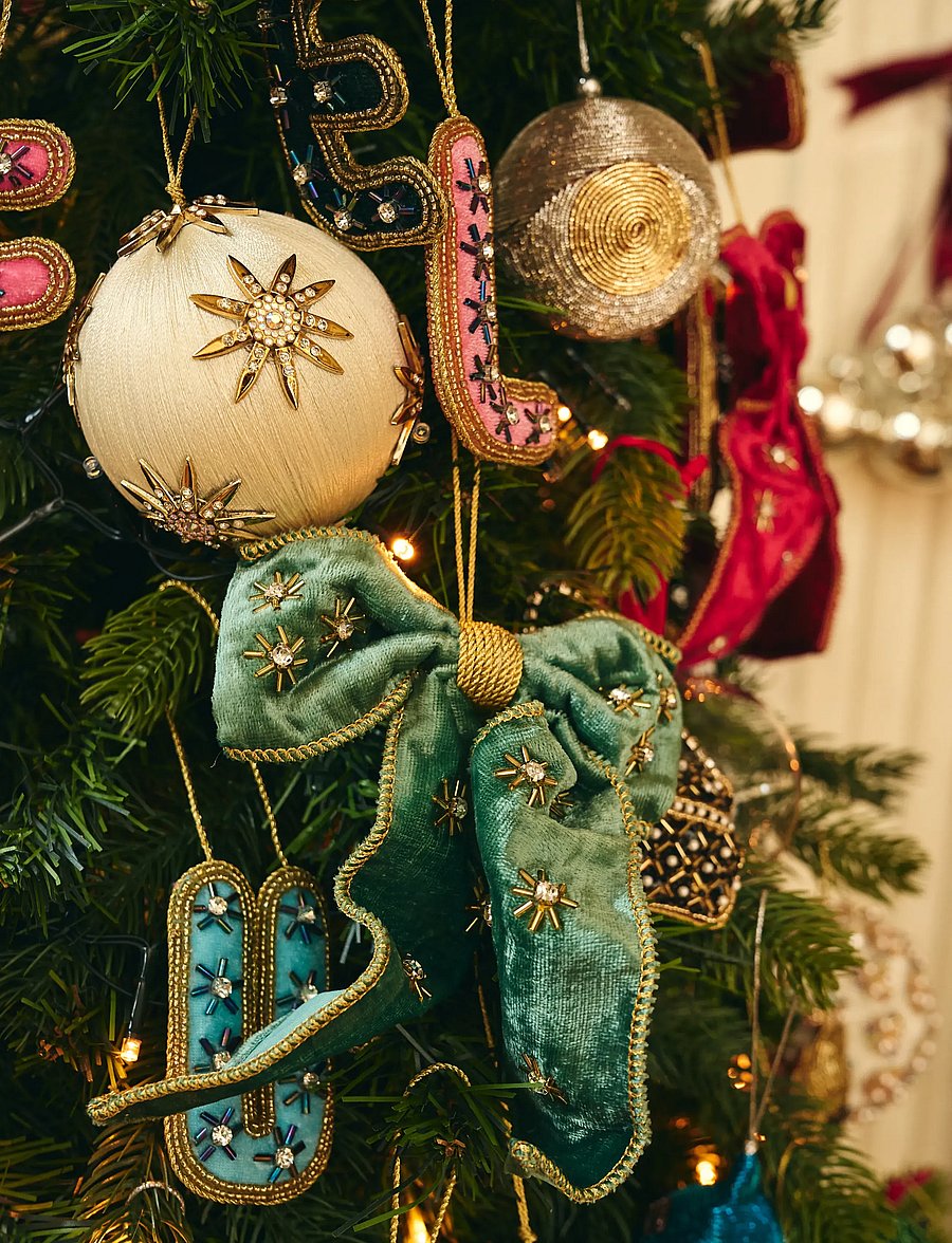 Anna + Nina - Beaded Verdant Luxe Bow Ornament - green - 2