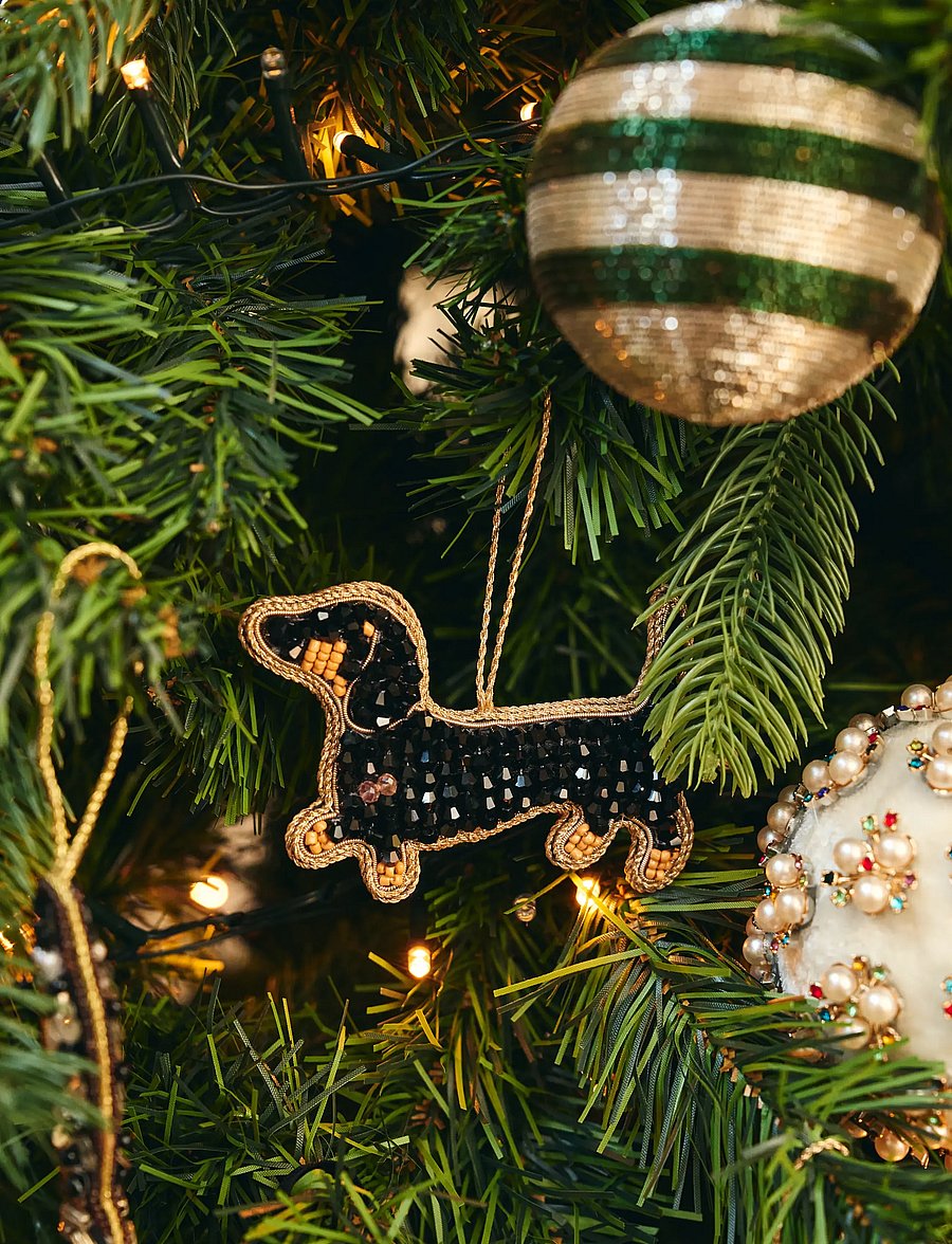 Anna + Nina - Beaded Dachshund Ornament - black - 0