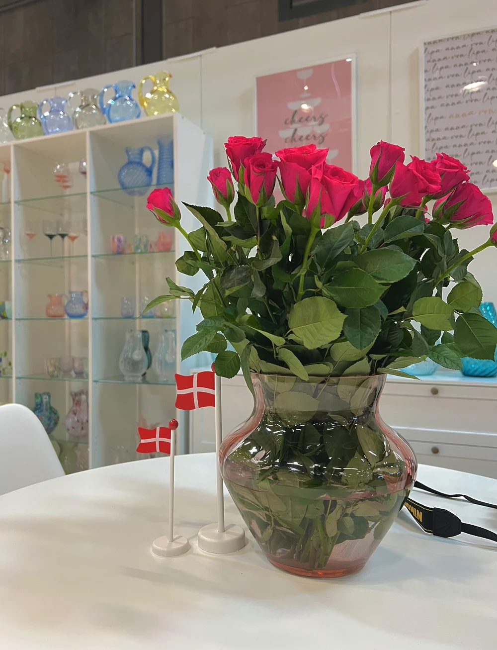 Anna von Lipa - Dahlia Vase - osta hinna alusel - rosa - 1