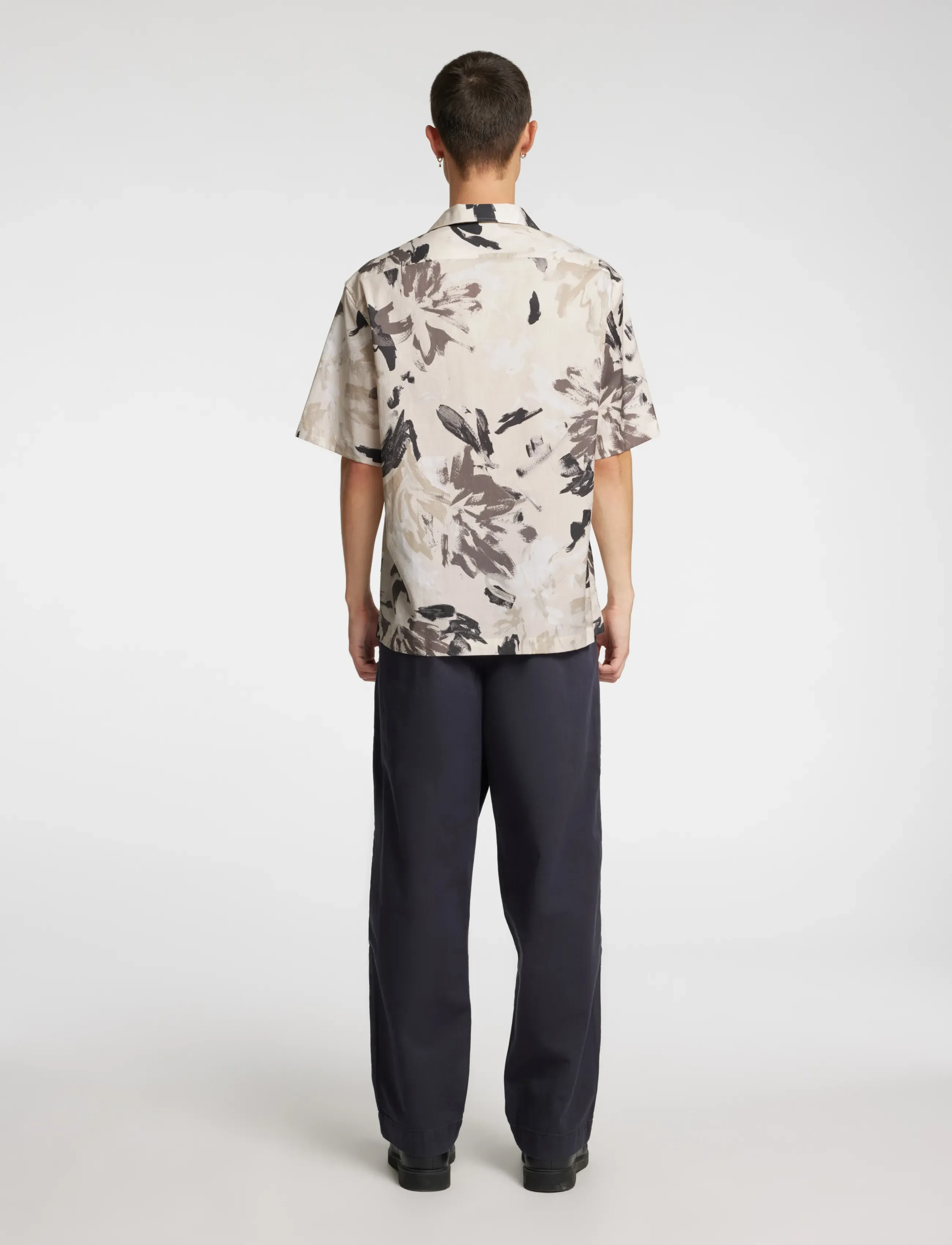 Annarr - ANRRELAXALFRED-AOP SHIRT SS - birch - 3