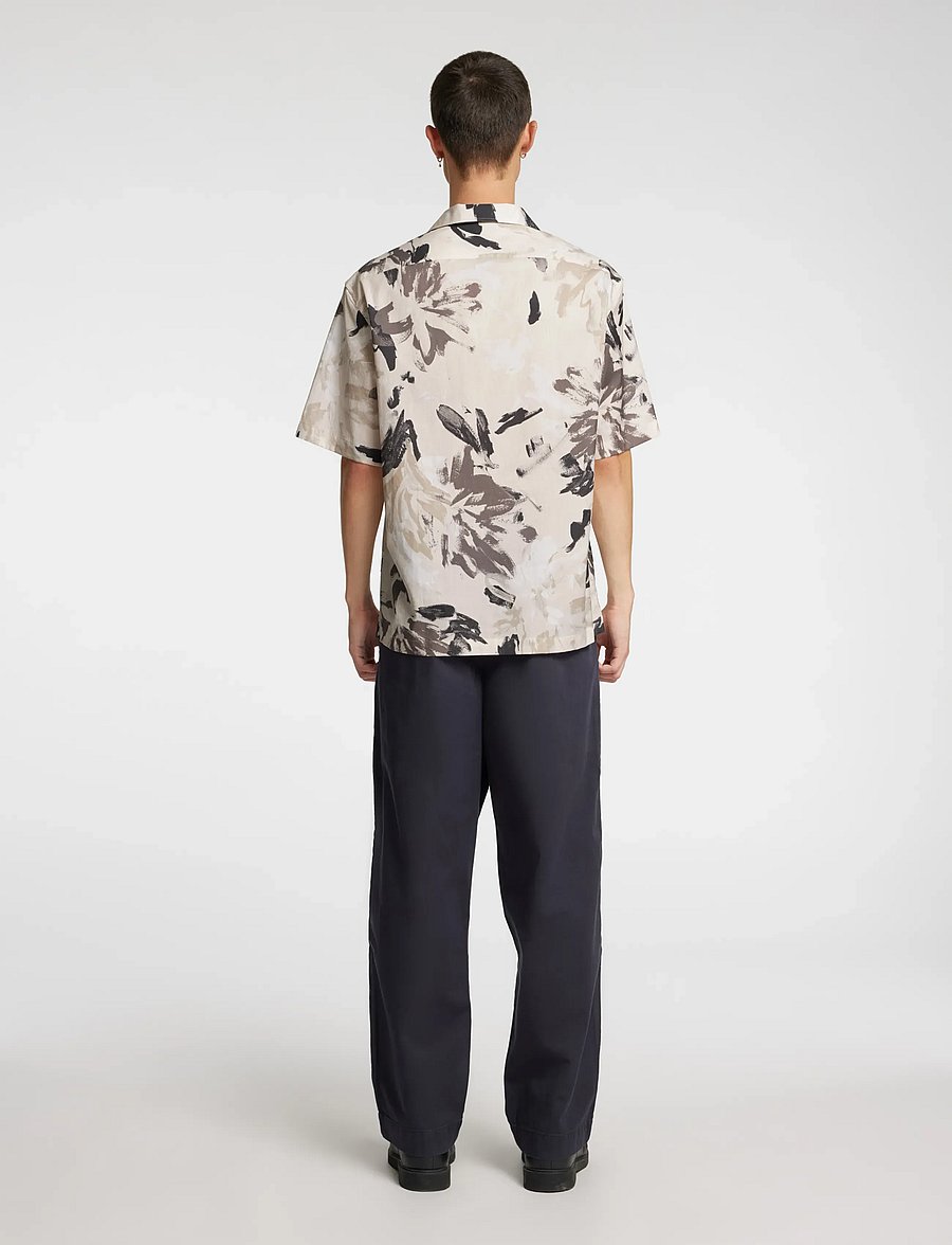 Annarr - ANRRELAXALFRED-AOP SHIRT SS - kuviolliset paidat - birch - 3