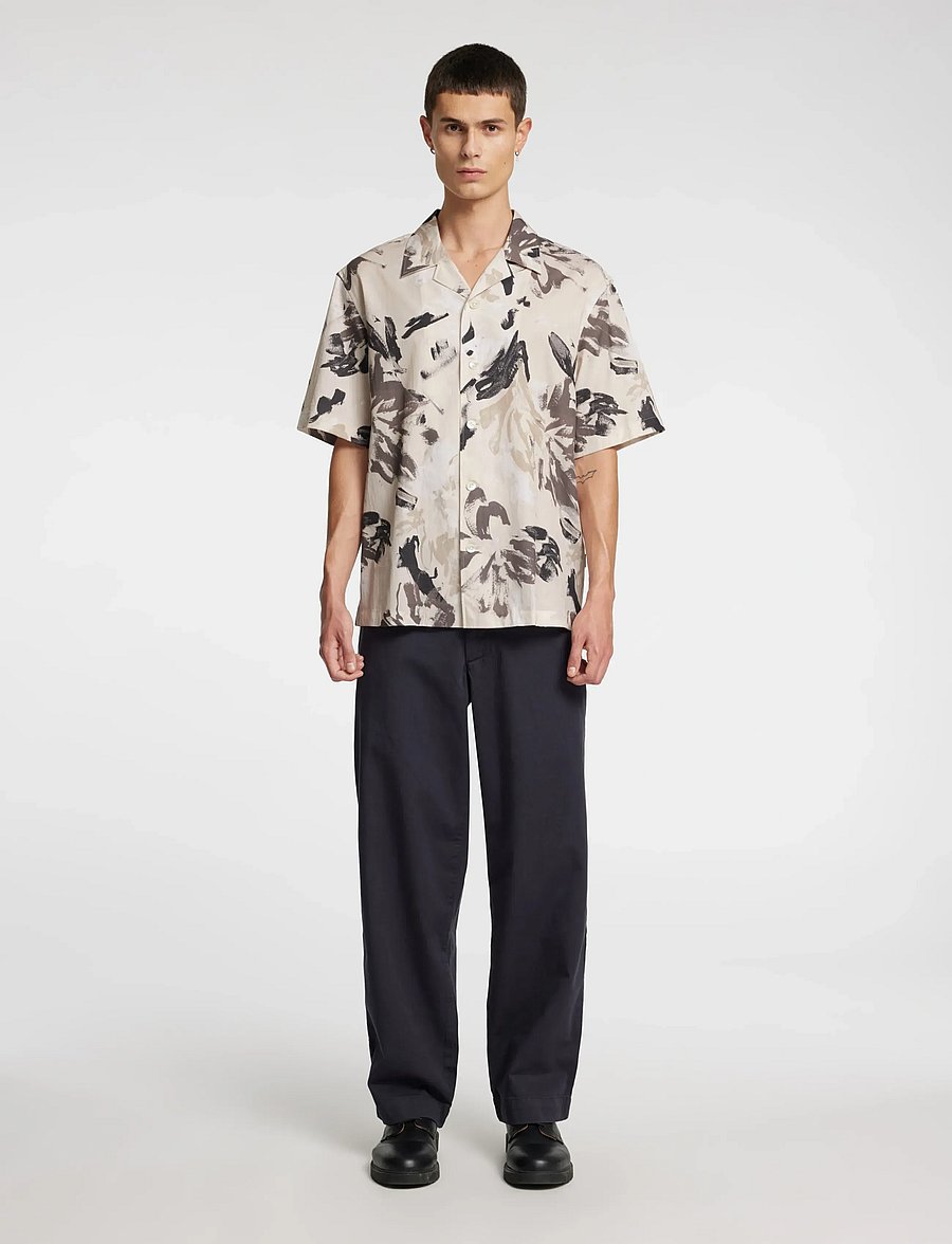 Annarr - ANRRELAXALFRED-AOP SHIRT SS - kuviolliset paidat - birch - 4