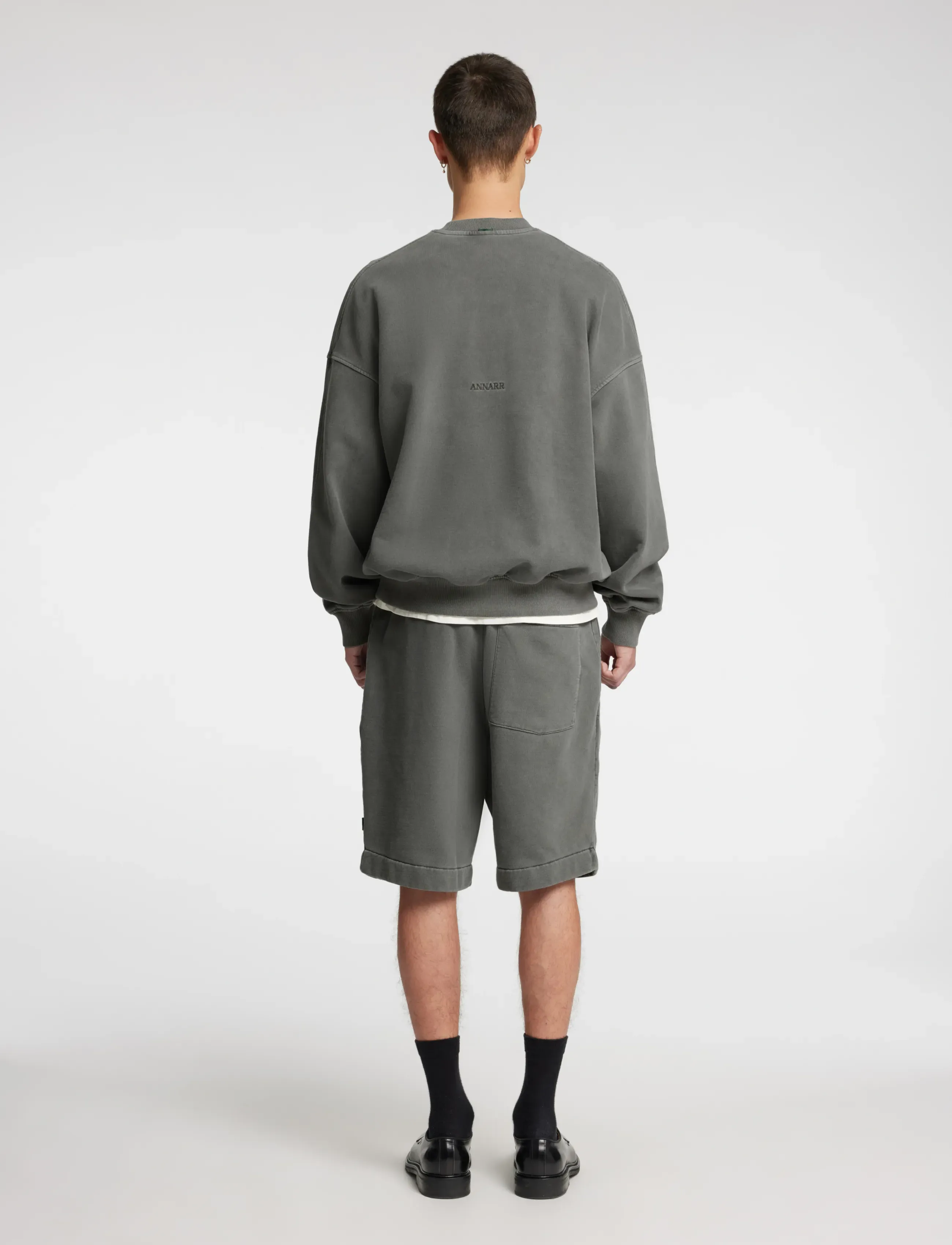 Annarr - ANRHOYT WASHED SHORTS - forged iron - 3