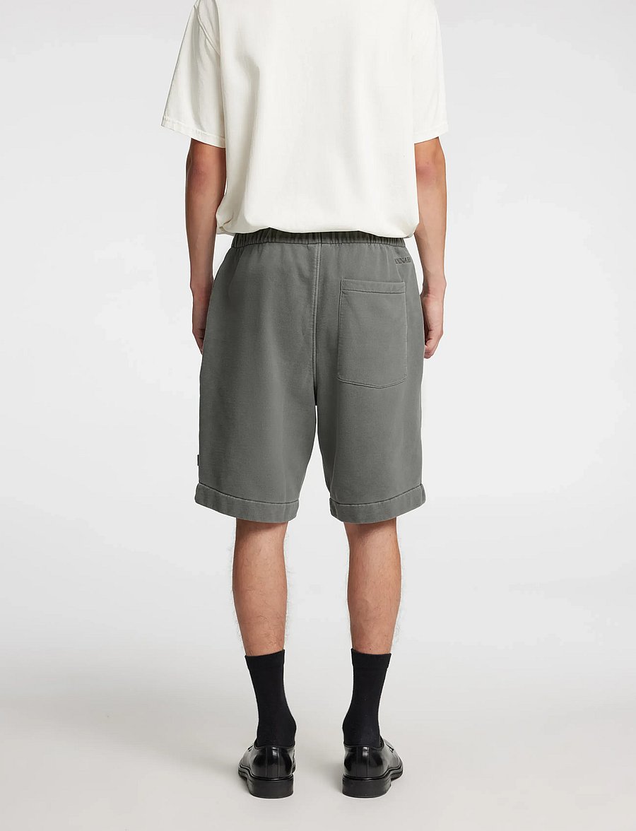 Annarr - ANRHOYT WASHED SHORTS - sweatshorts - forged iron - 5