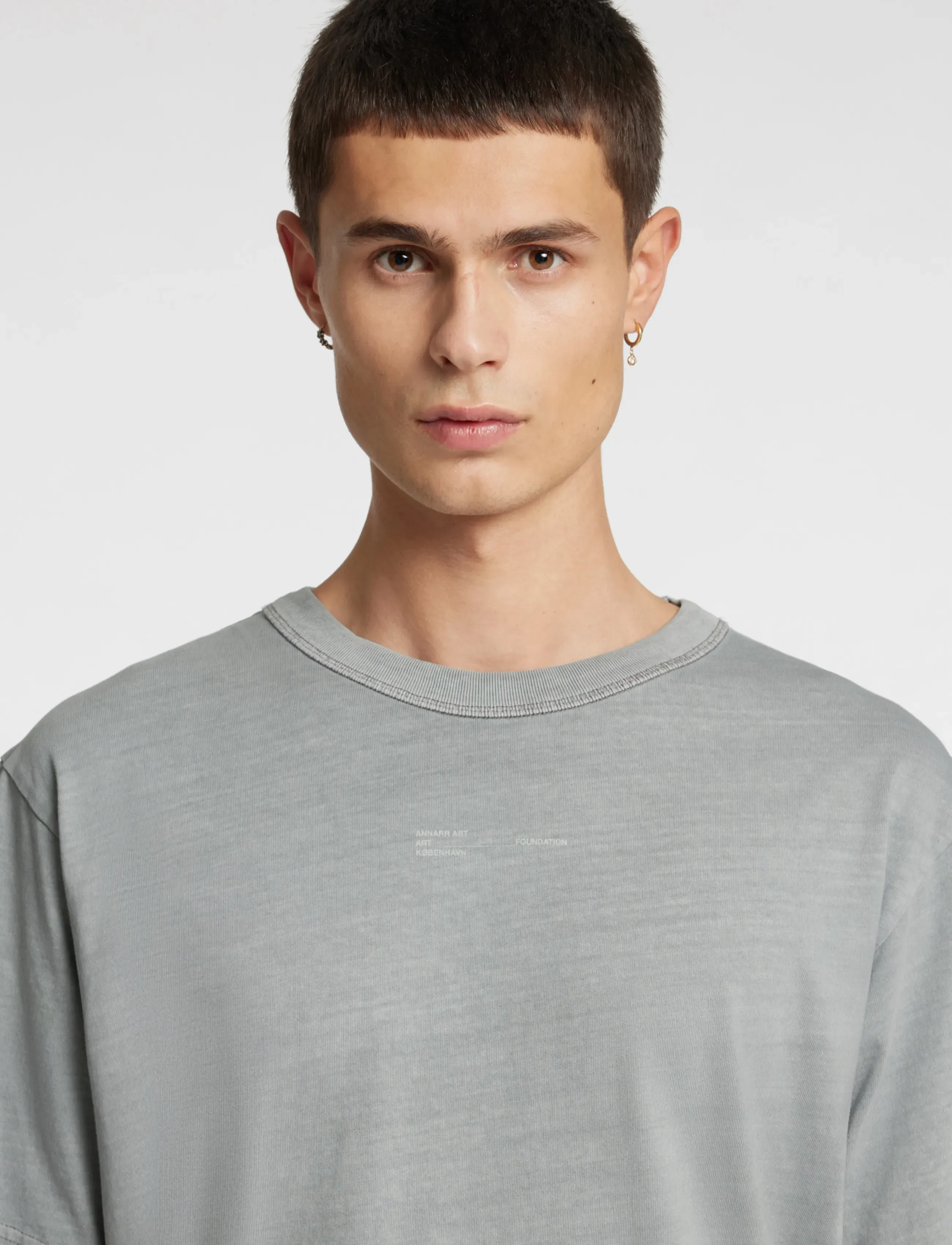 Annarr - ANRRO CPH SS O-NECK TEE - sharkskin - 5