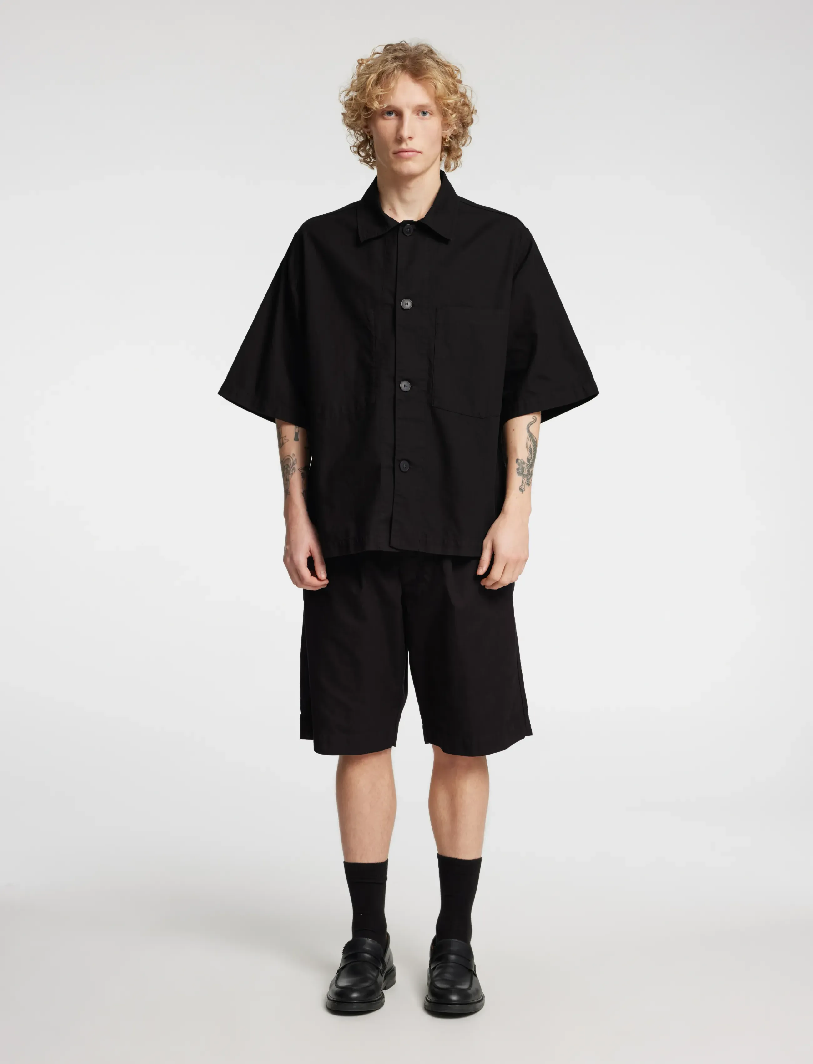 Annarr - ANRHARKI OVERSHIRT SS - kortärmade skjortor - black - 4