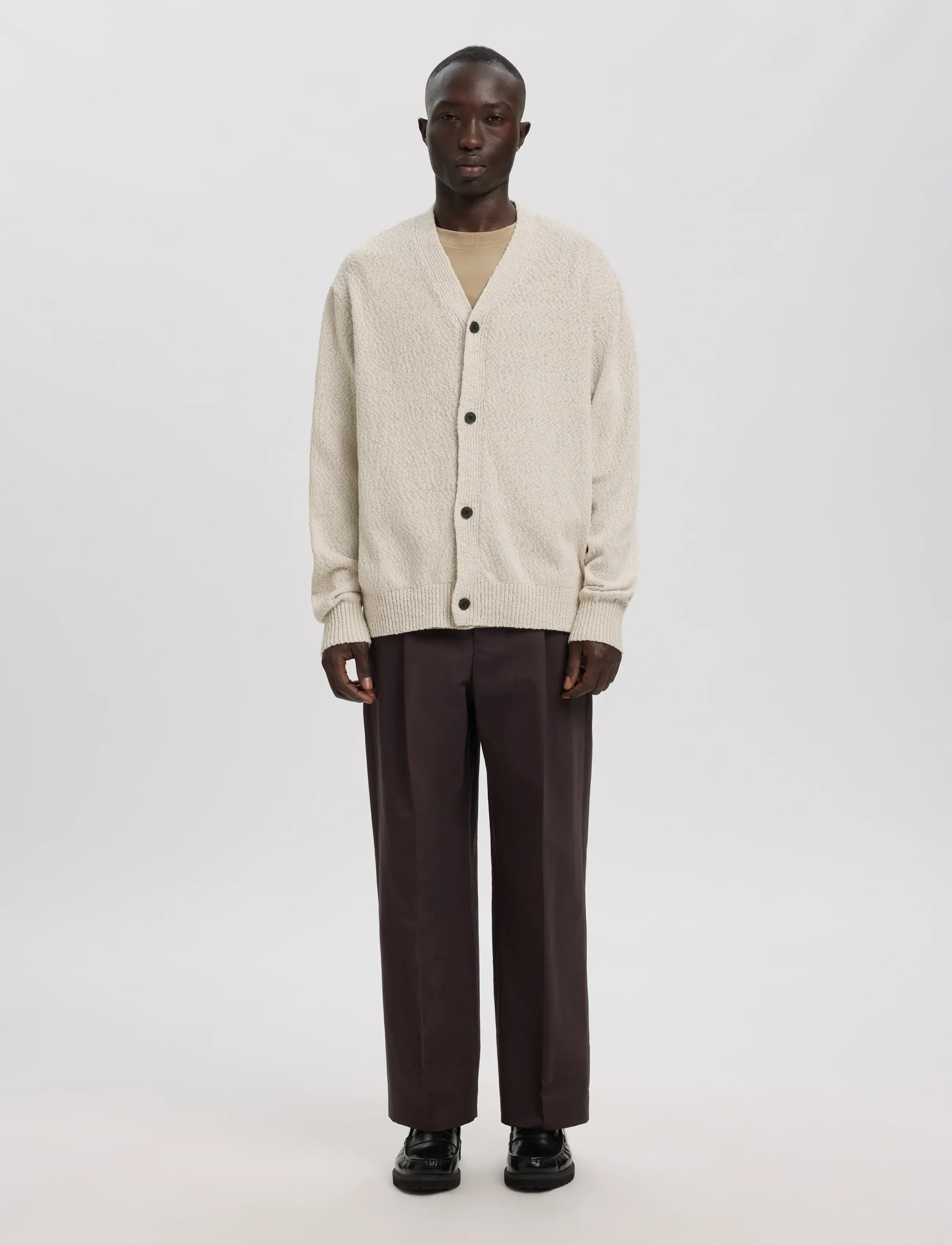 Annarr - ANRROLF BOUCLE LS KNIT V-NECK CARDIGAN - oatmeal - 4
