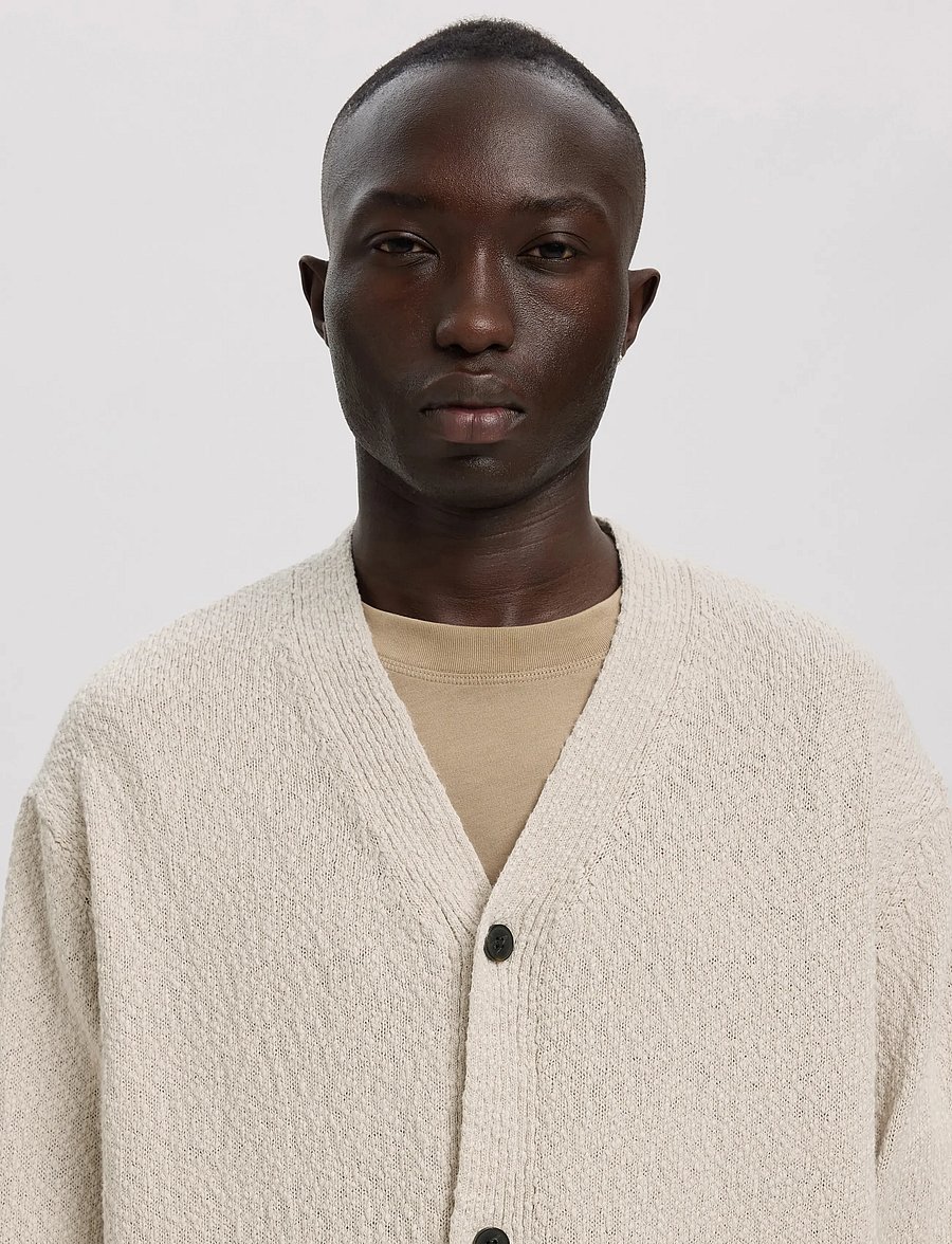 Annarr - ANRROLF BOUCLE LS KNIT V-NECK CARDIGAN - koftor - oatmeal - 5