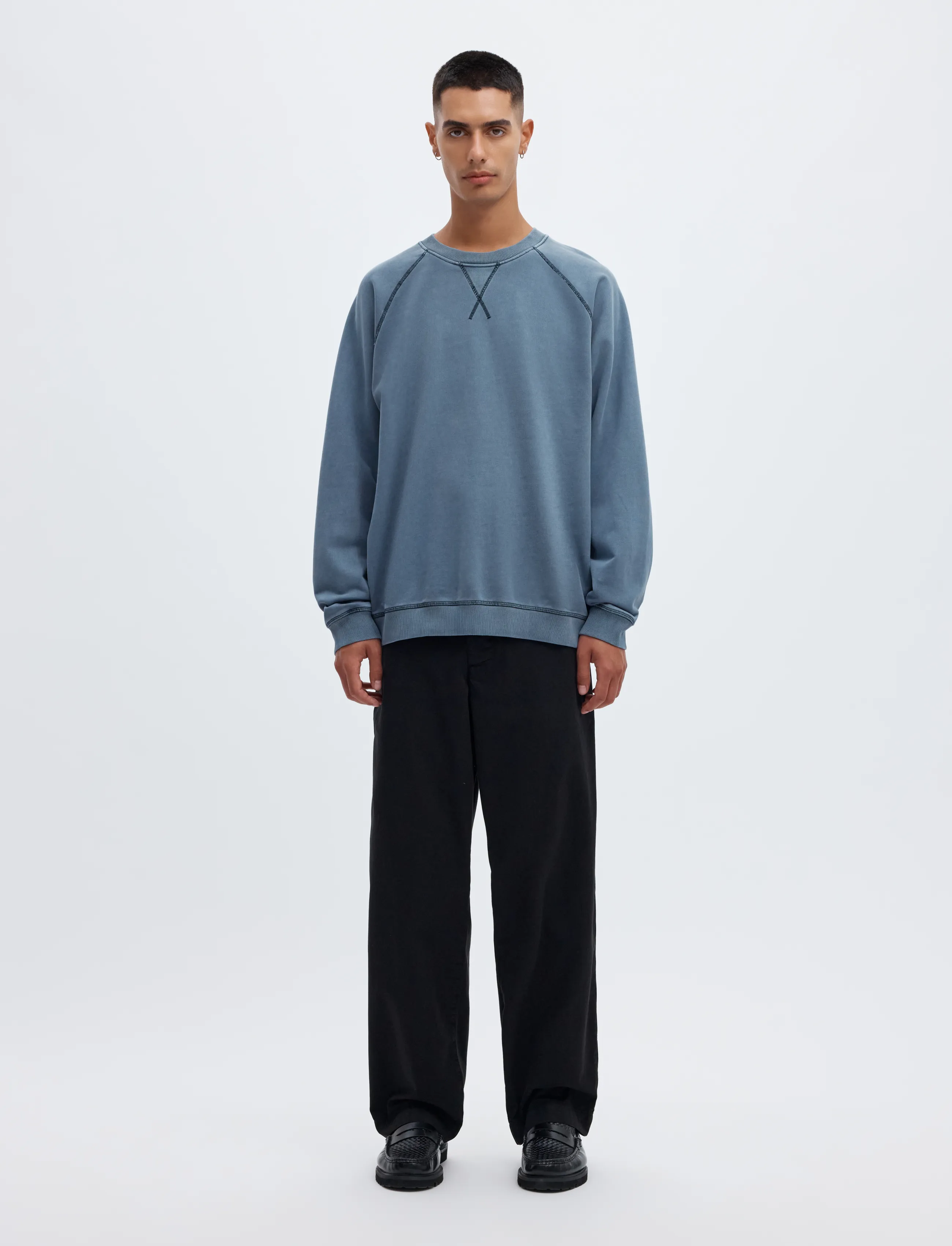 Annarr - ANRHACKETT RAGLAN CREW NECK SWEAT - sweatshirts - dark sapphire - 4