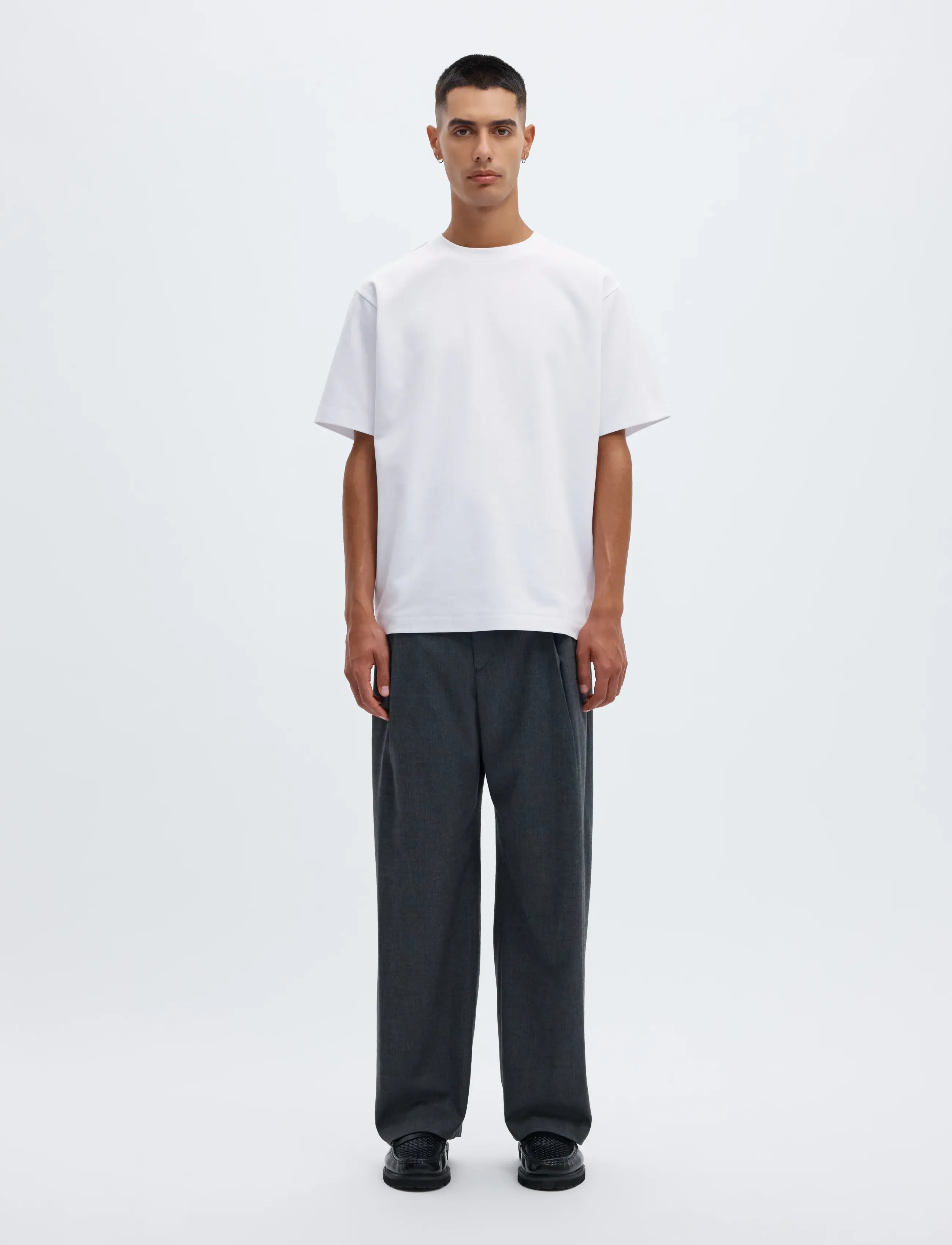Annarr - ANRISAK LOGO SS O-NECK TEE - short-sleeved t-shirts - brilliant white - 4