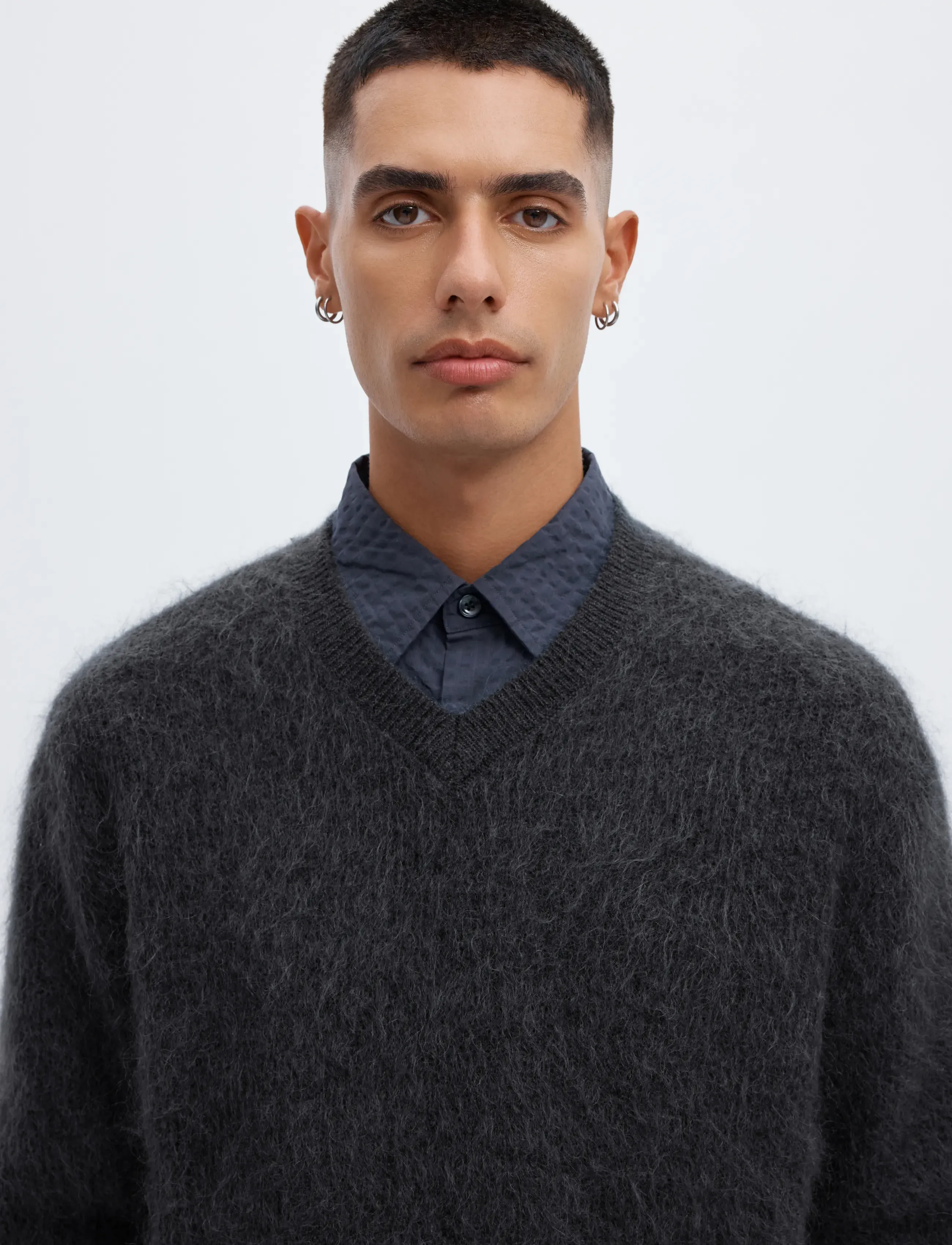 Annarr - ANRARCHIE LS KNIT V-NECK - ultimate grey - 4