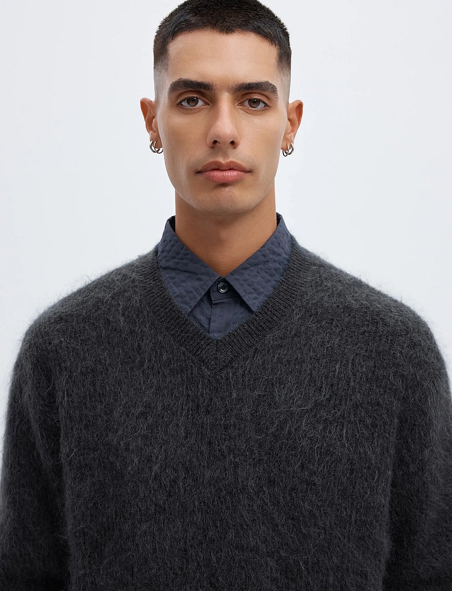 Annarr - ANRARCHIE LS KNIT V-NECK - ultimate grey - 4