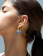 ANNELE - Wavy Baby Earrings - lanko formos auskarai - blue - 0
