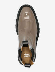ANNY NORD - GOAL DIGGER Chelsea Boot - chelsea stila zābaki - 959 muddy patent - 3