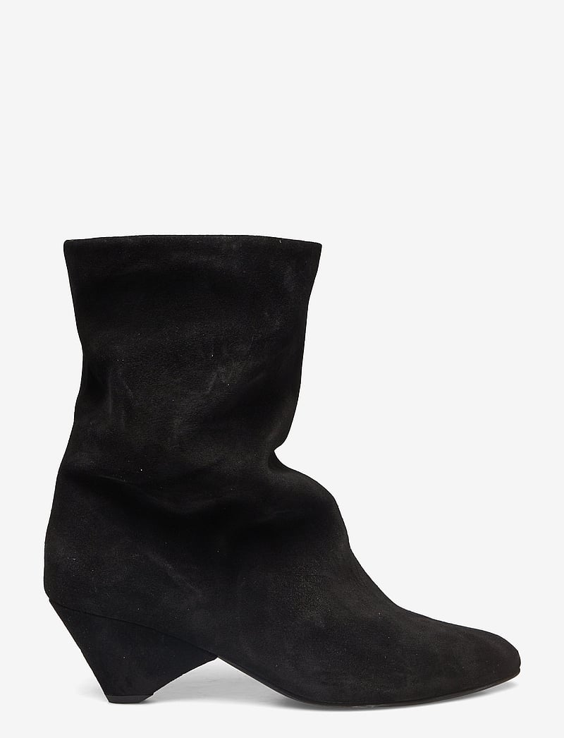 Anonymous Copenhagen - Vully 50 triangle - kontsaga poolsaapad - calf suede black - 2