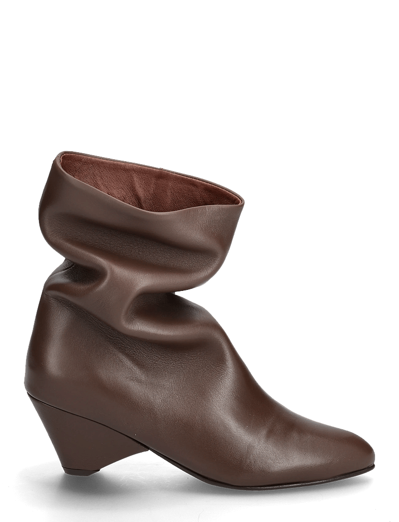 Anonymous Copenhagen - Vully 50 triangle - enkellaarsjes met hak - soft calf dark taupe - 1