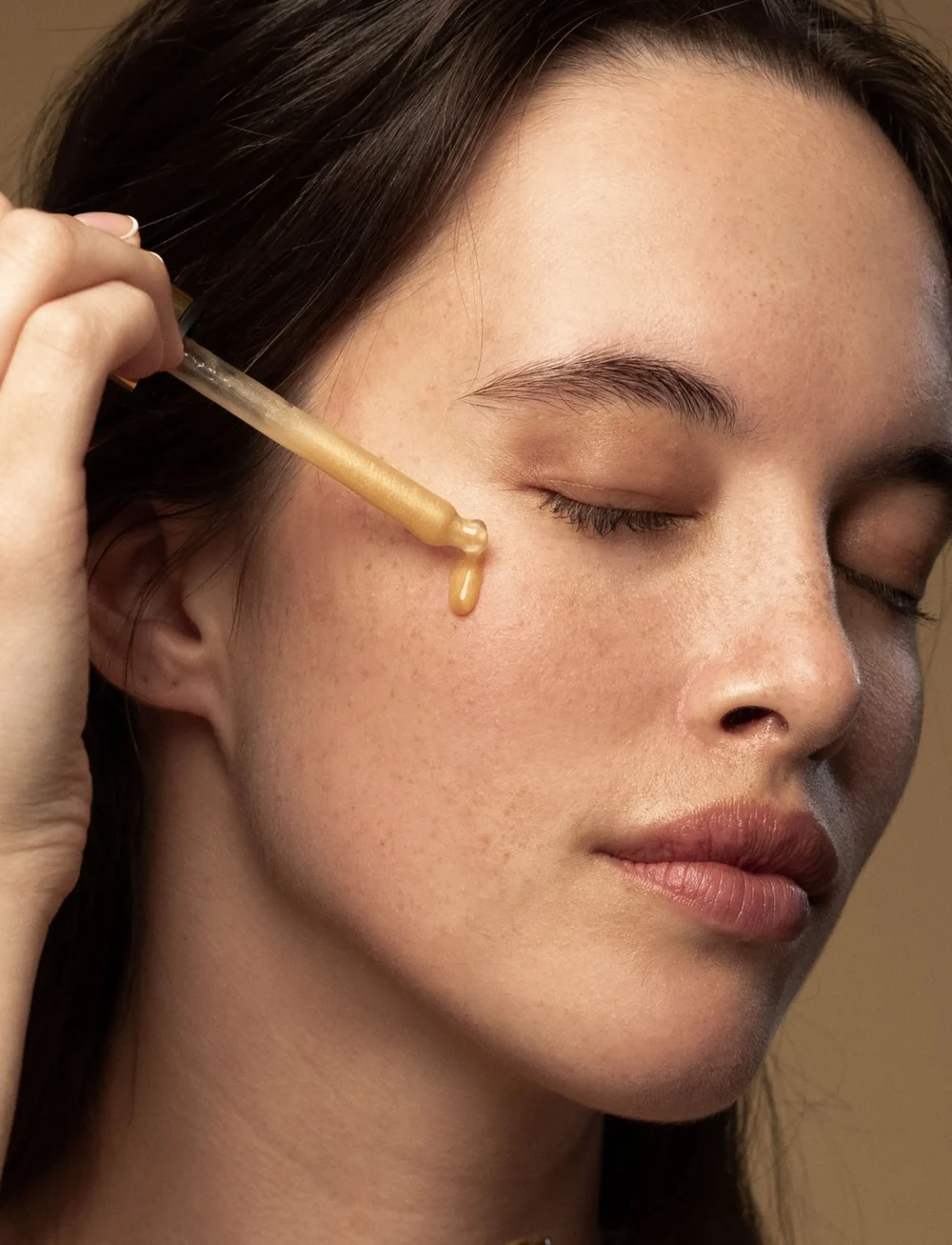 Antipodes - Glow Vitamin C Brightening Serum - kasvot - glow ritual vitamin c serum - 0