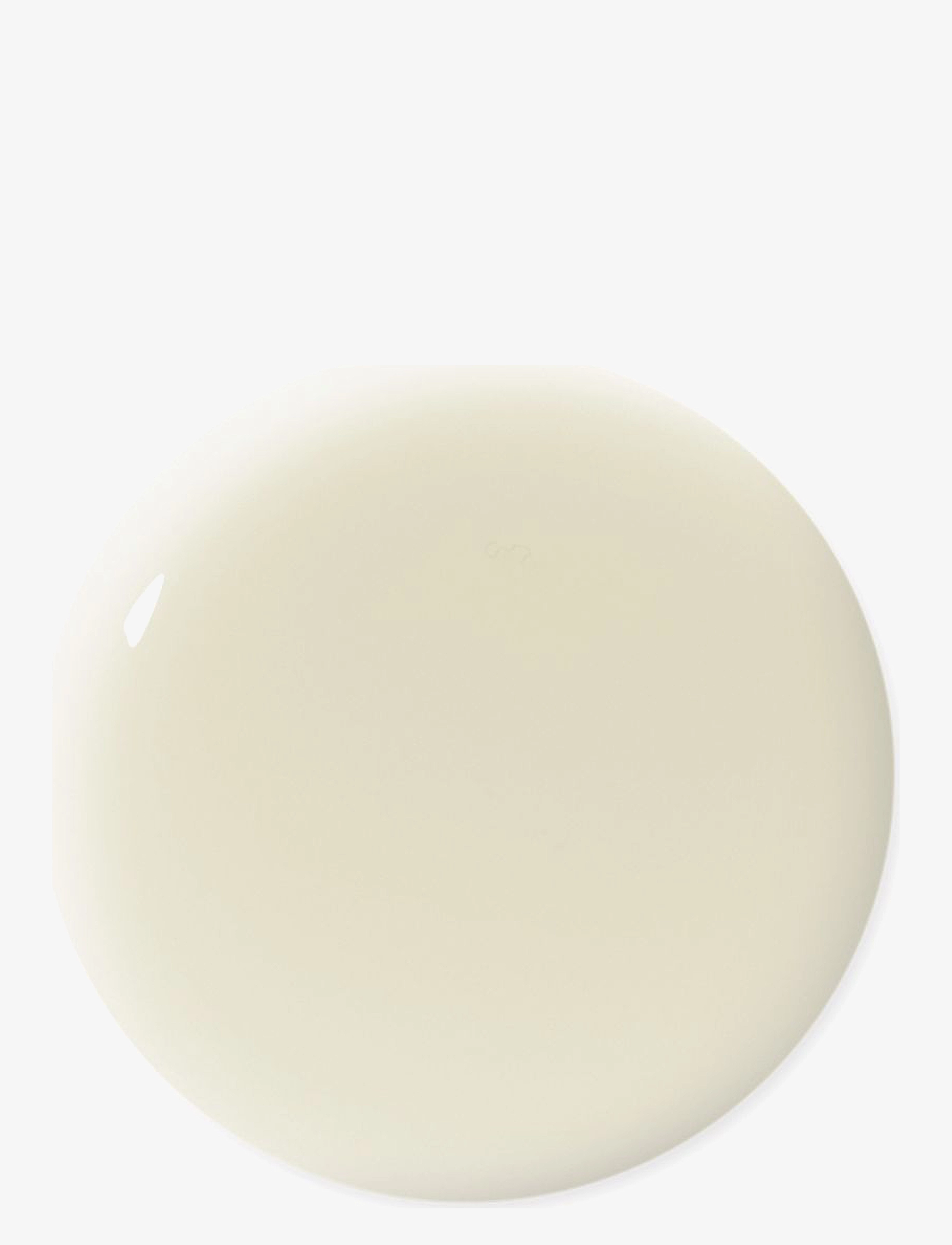 Eve Bio-Retinol Line Reduction Serum 2
