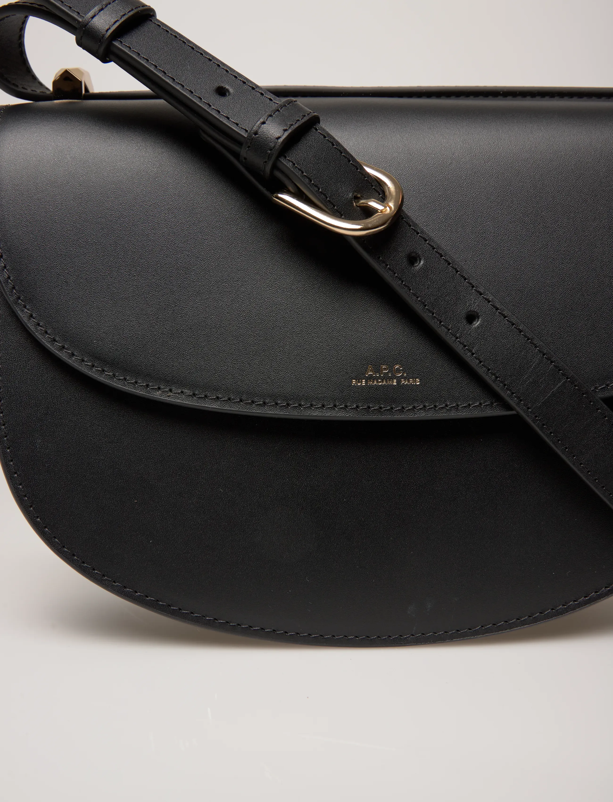 A.P.C. - sac geneve - crossbody bags - noir - 4