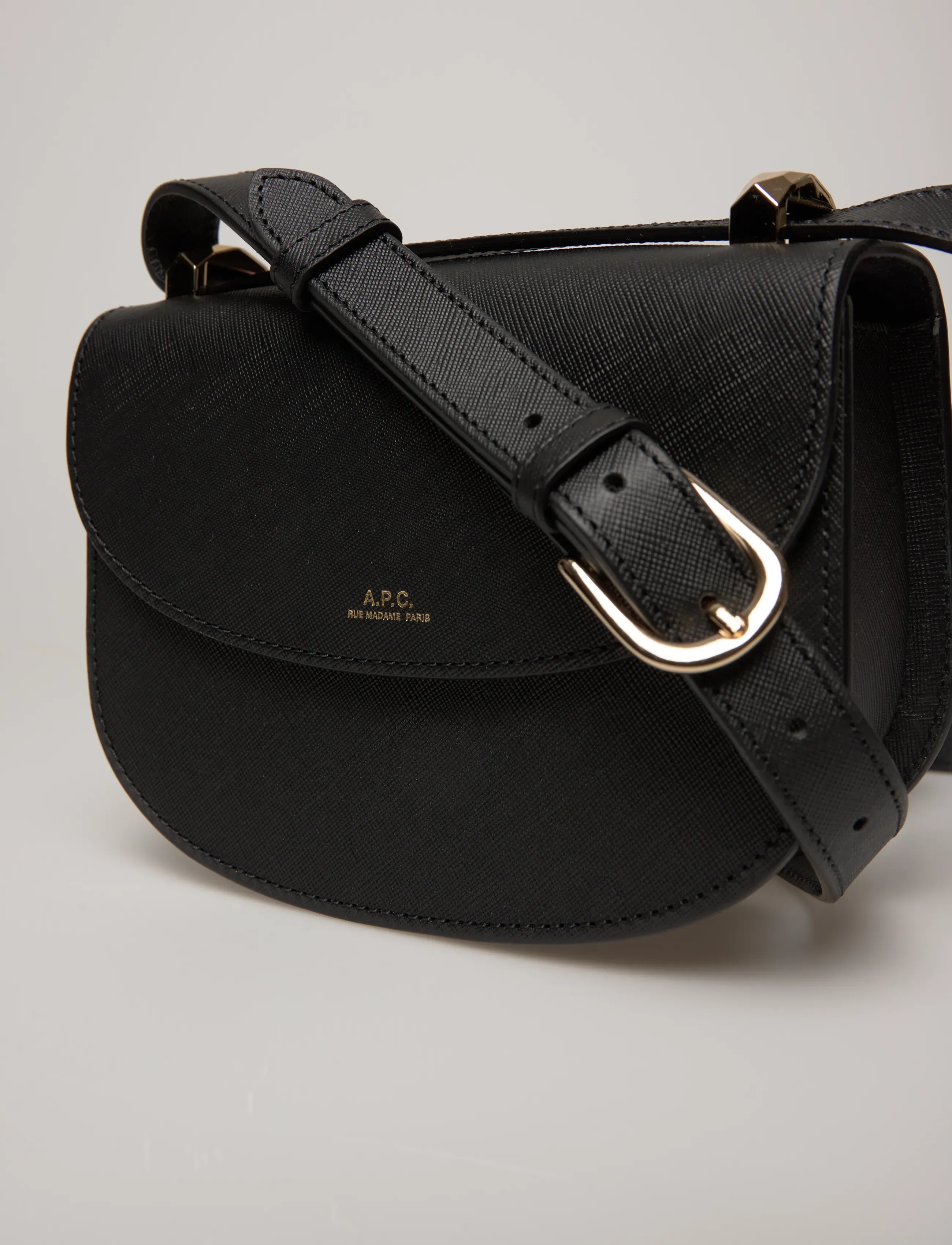 A.P.C. - sac geneve mini - torebki crossbody - noir - 4