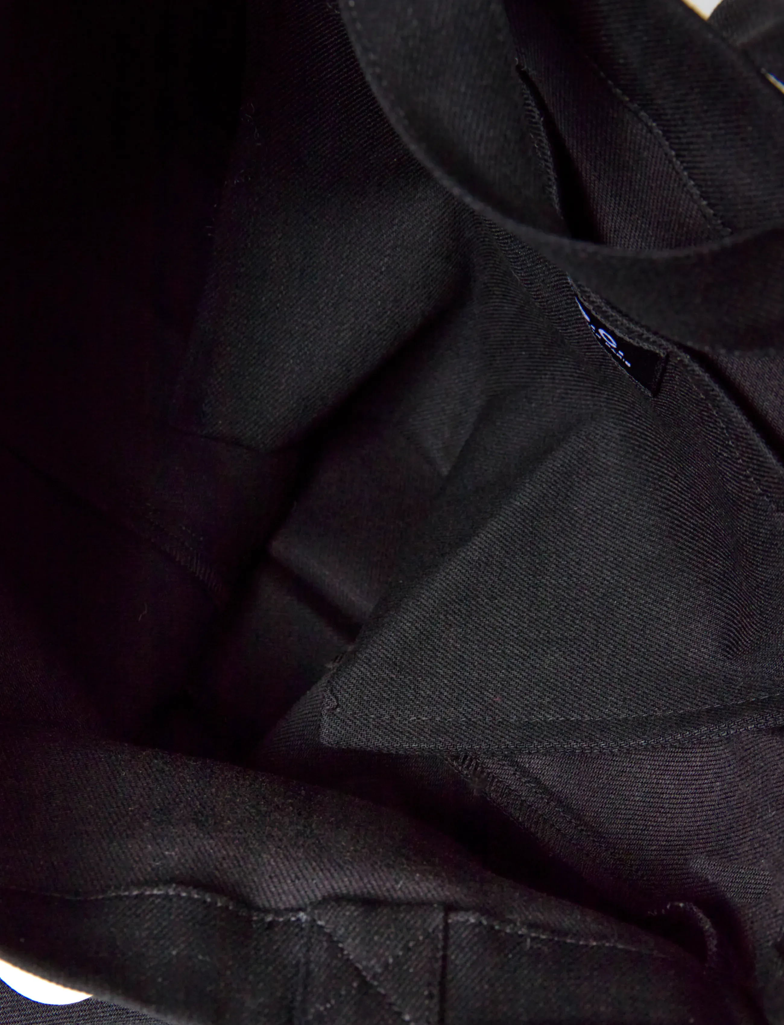 A.P.C. - tote lou - black - 4
