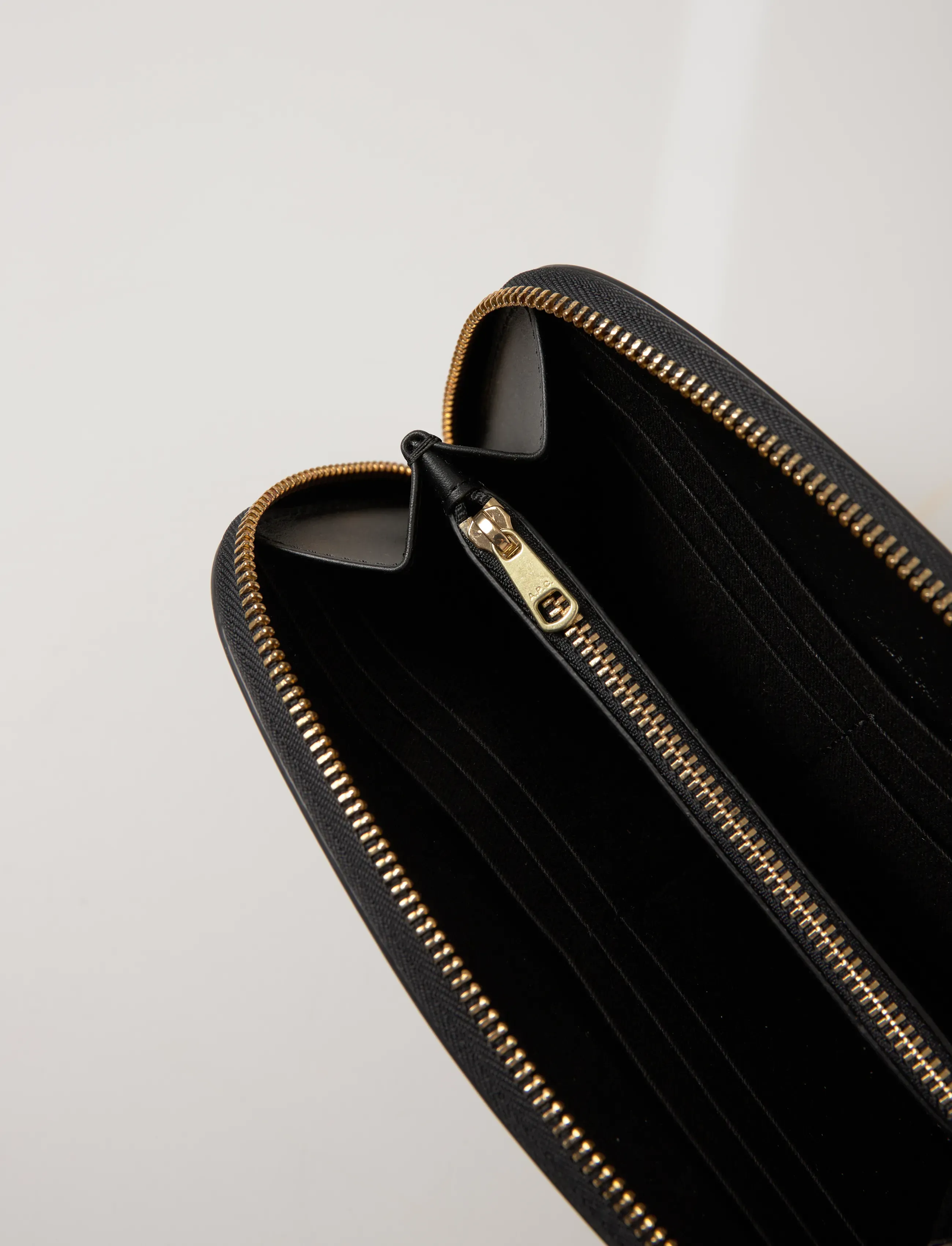 A.P.C. - PORTEFEUILLE DEMI-LUNE - purses - noir - 5