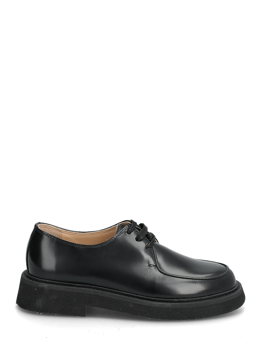 A.P.C. - Gaelle Shoes - fashion trends - noir - 1