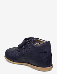 Arauto RAP - Hand made low boot - lapsed - navy - 2