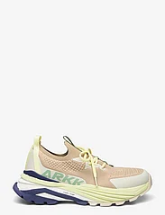 ARKK Copenhagen - Waste Zero FG PET TX-22 Safari Wax - låga sneakers - safari wax yellow - 1