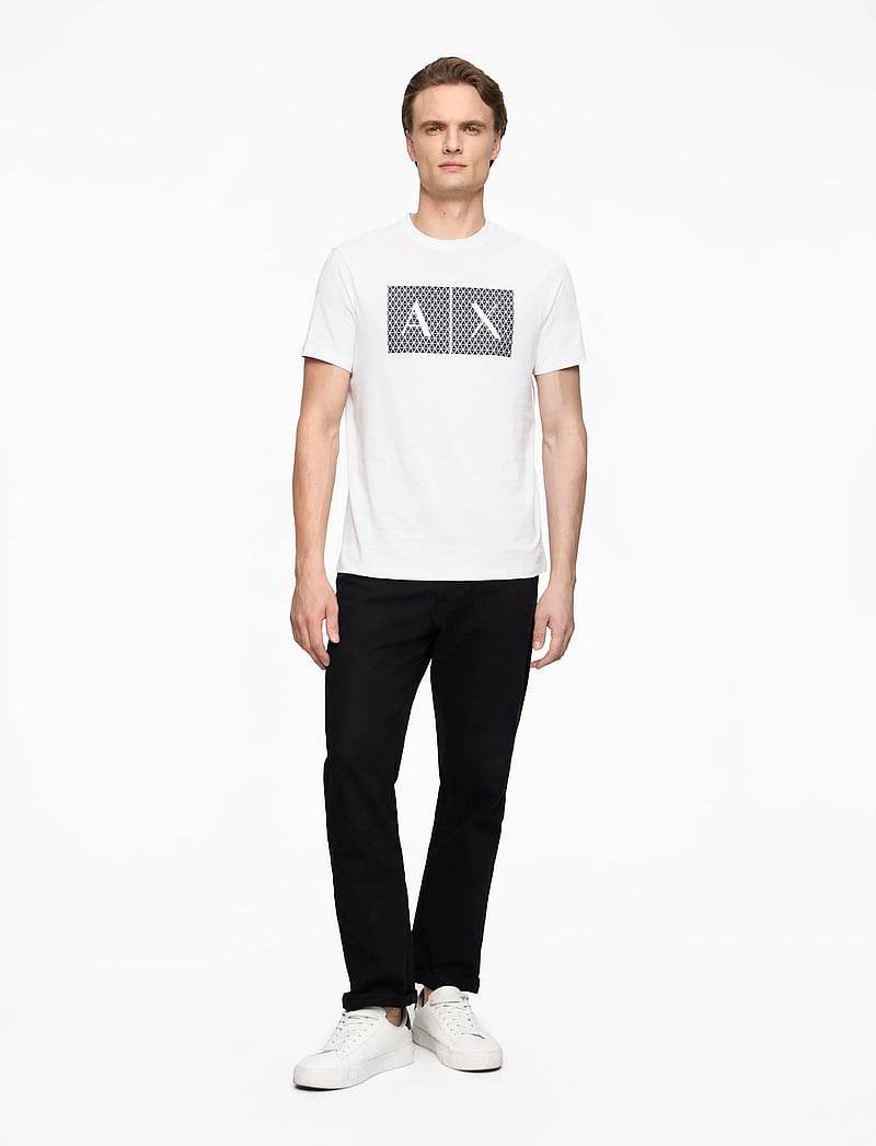 Armani Exchange - T-SHIRT - kortärmade t-shirts - white - 2
