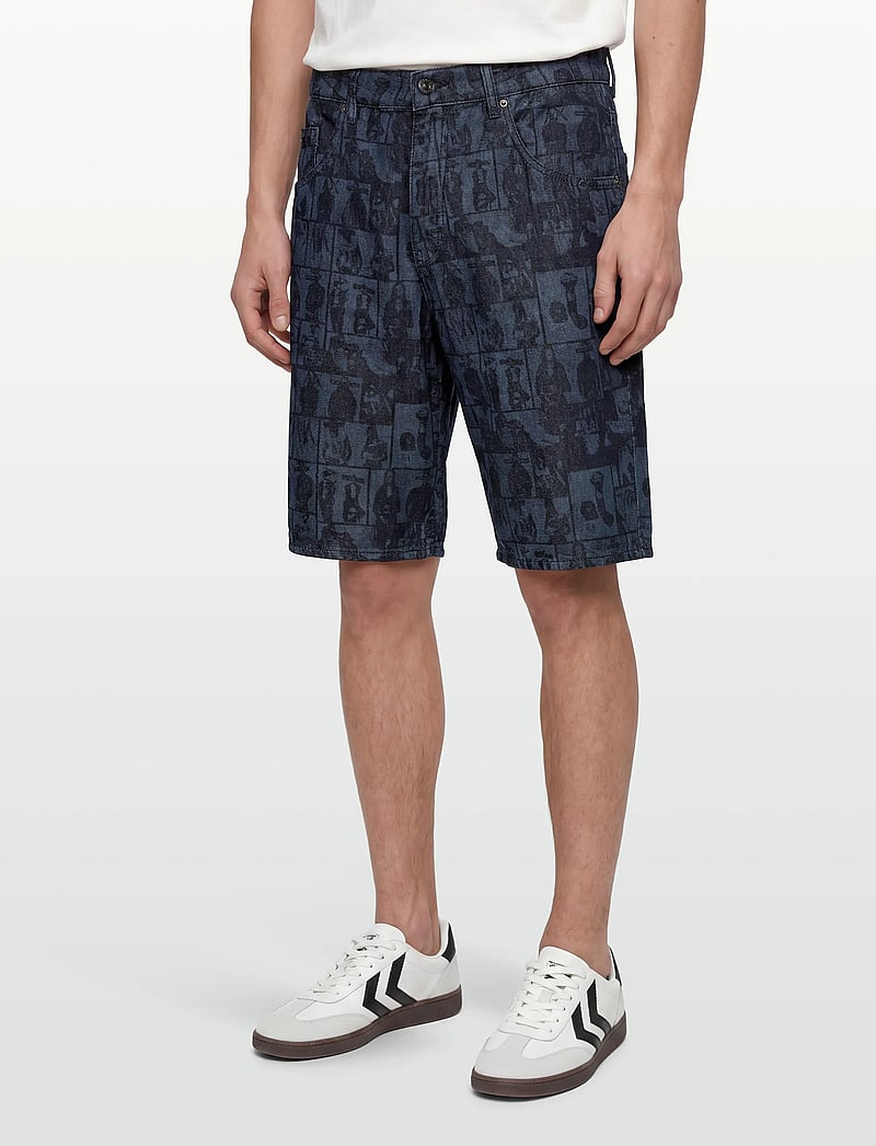 Armani Exchange - 5 POCKETS BERMUDA SH - casual shorts - denim allover face - 3