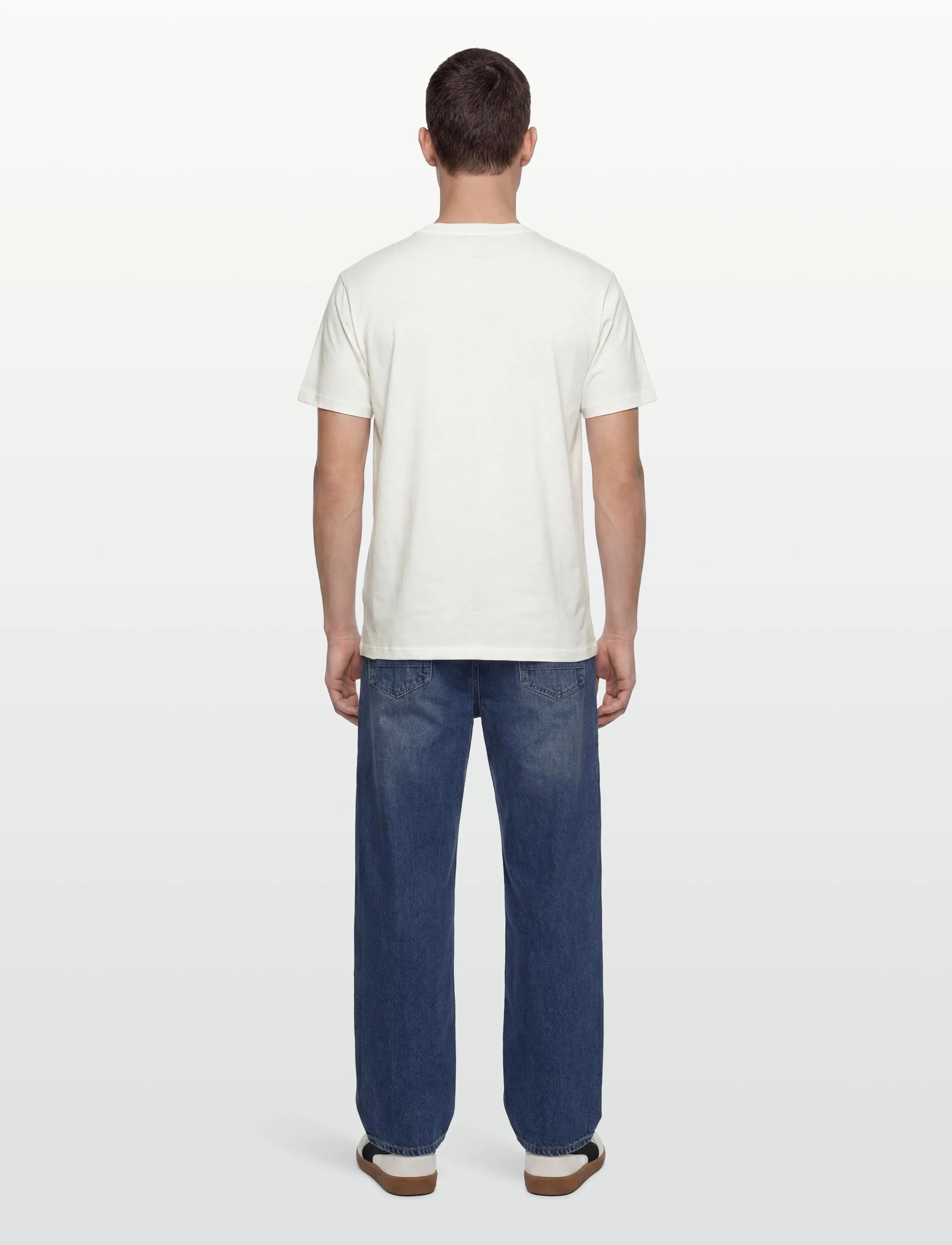 T-shirt 4