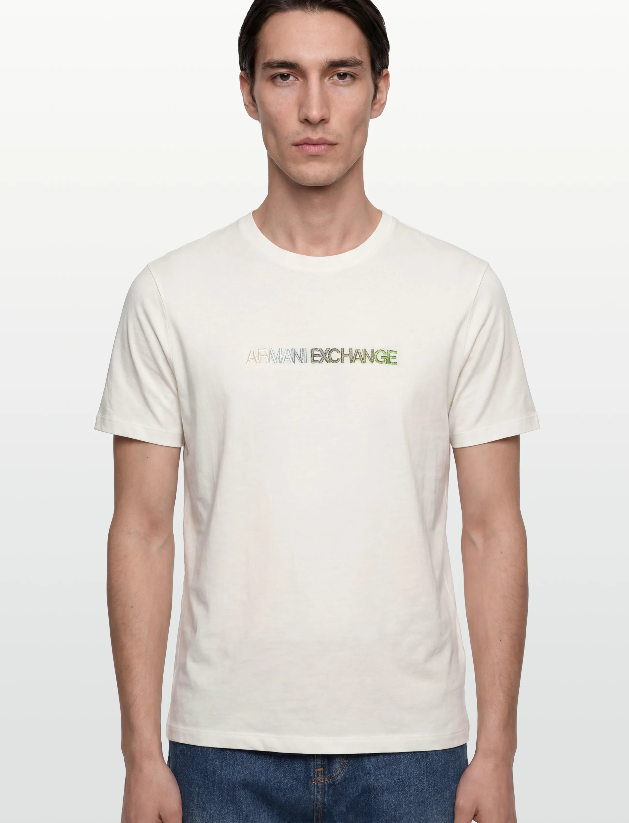 T-shirt med logotyp 3