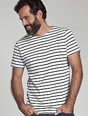 Armor Lux - Breton Striped Shirt Héritage - short-sleeved t-shirts - blanc/navire - 3