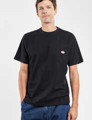 Armor Lux - Basic Pocket T-shirt Héritage - kortermede t-skjorter - black - 2