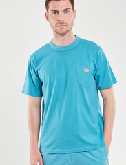 Armor Lux - Basic Pocket T-shirt Héritage - kortermede t-skjorter - pagoda - 2
