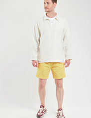 Armor Lux - Linen Fisherman's smock Héritage - basic shirts - oyster clair - 3