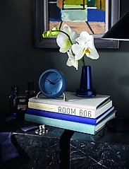 Arne Jacobsen Clocks - City Hall Table clock Ø11cm - modinātājpulksteņi - stone blue - 2