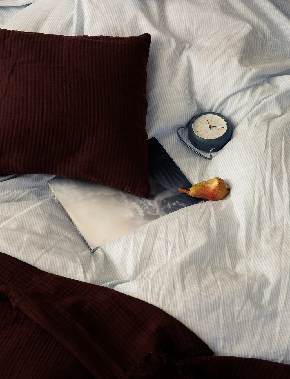 Arne Jacobsen Clocks - Bankers Bordur Ø11 cm - køb efter pris - dark grey - 3