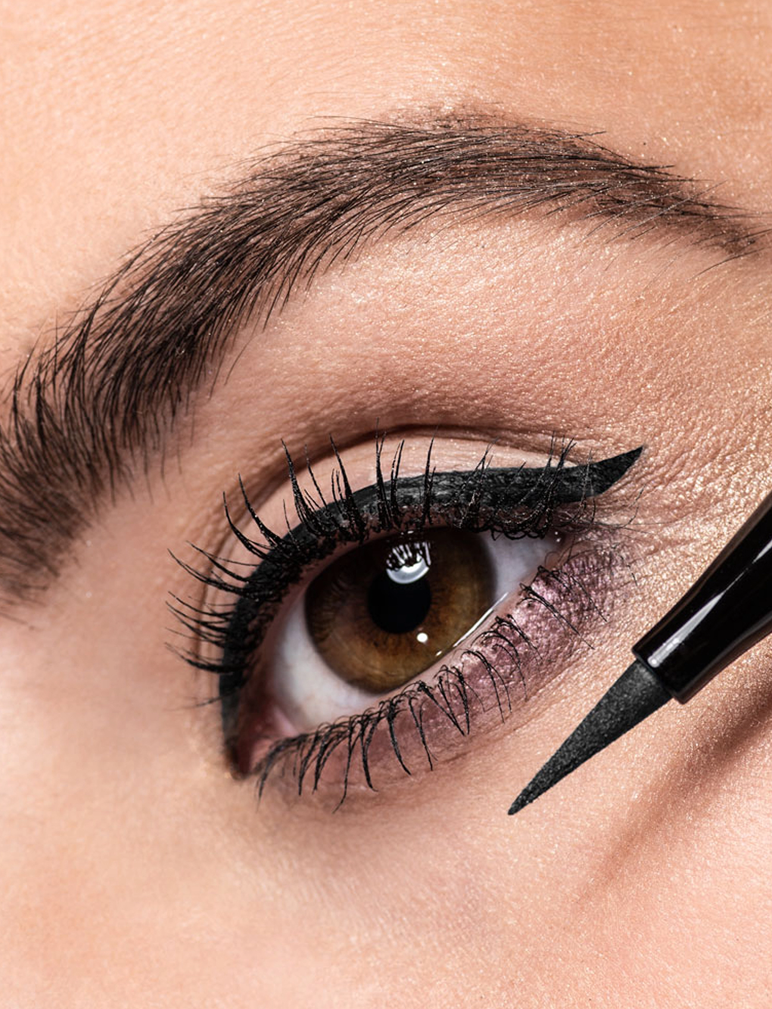 Artdeco Liquid Liner Long Lasting Intense, 0.6 ml, Black, Øjne > Eyeliner, Dame