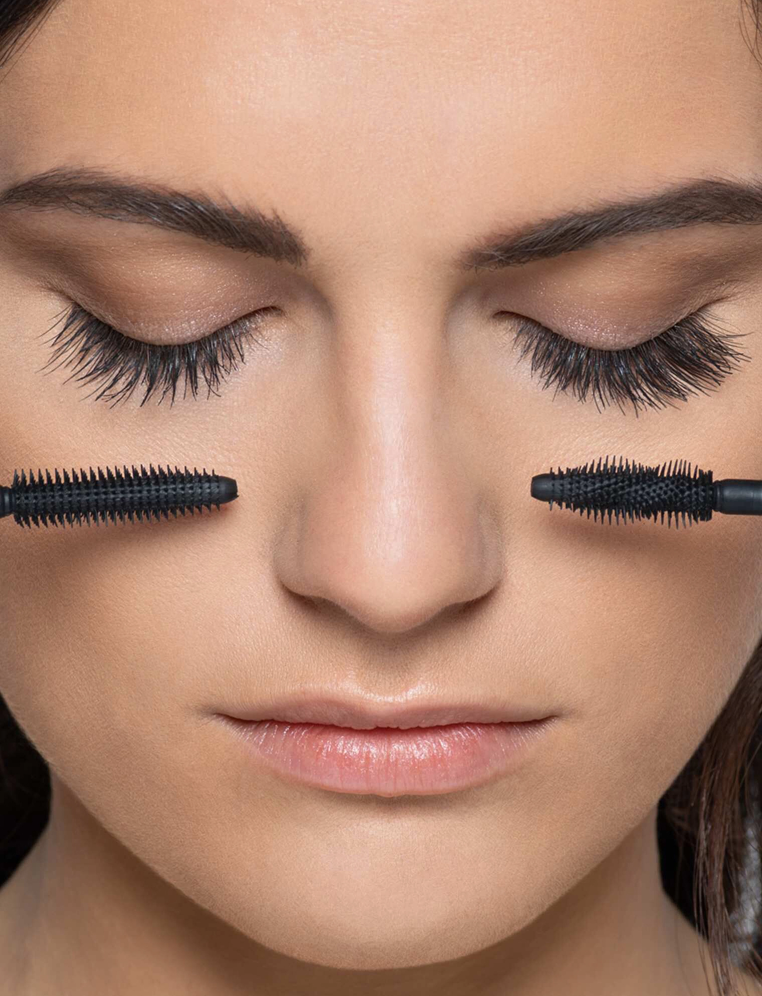 Artdeco Mascara Twist For Volume, 8 ml, Black, Øjne > Mascara, Dame