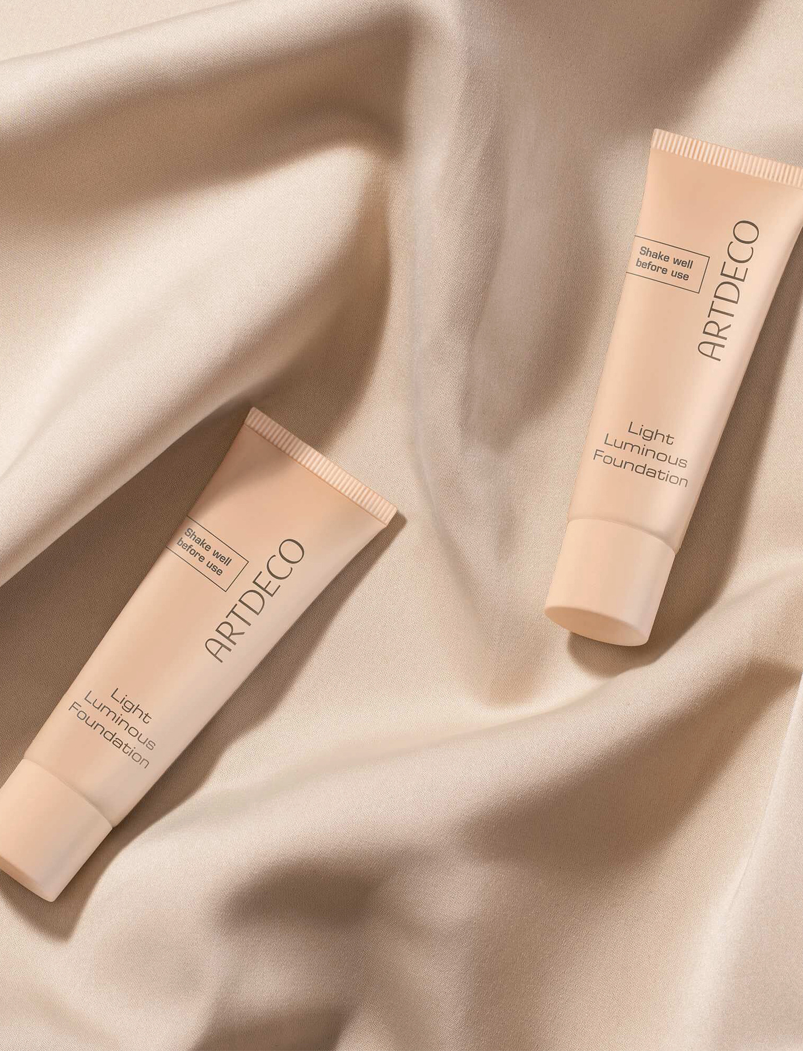 Artdeco - Light Luminous Foundation - bliv klar til date night - 16 warm nude - 3